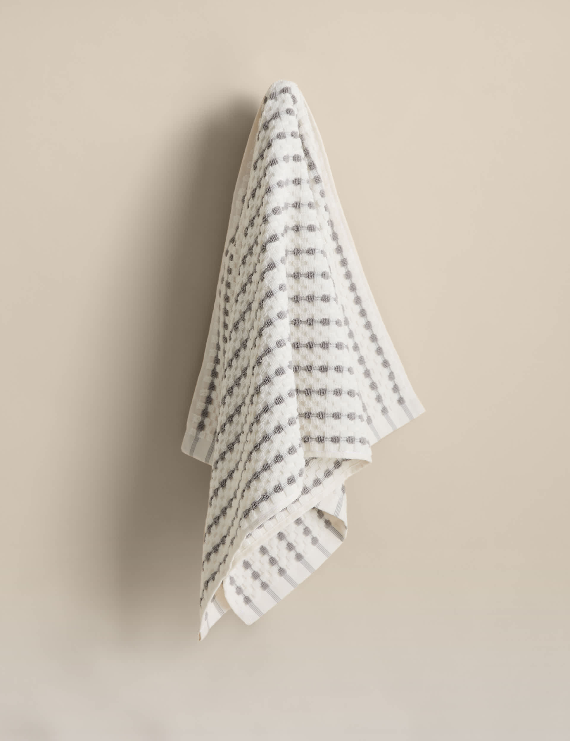 Pure Cotton Spotty Striped Towel