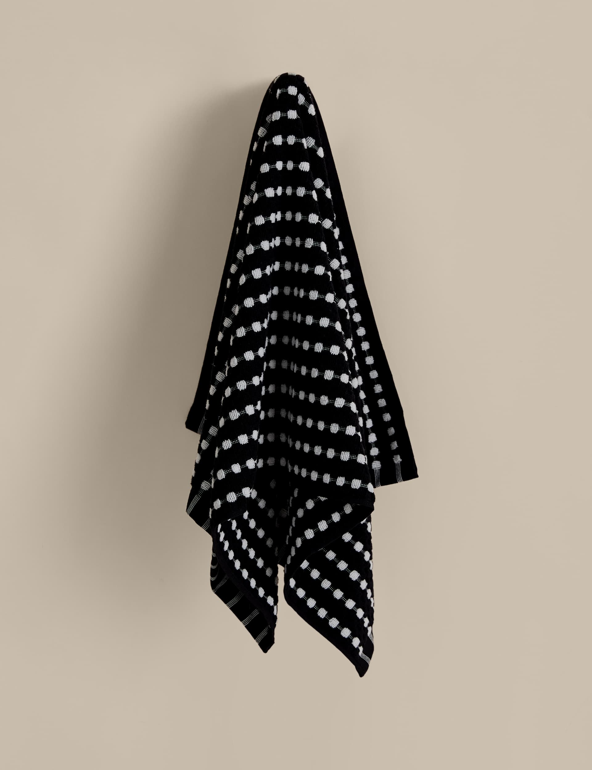 Pure cotton spotty striped towel 500 GSM - British product