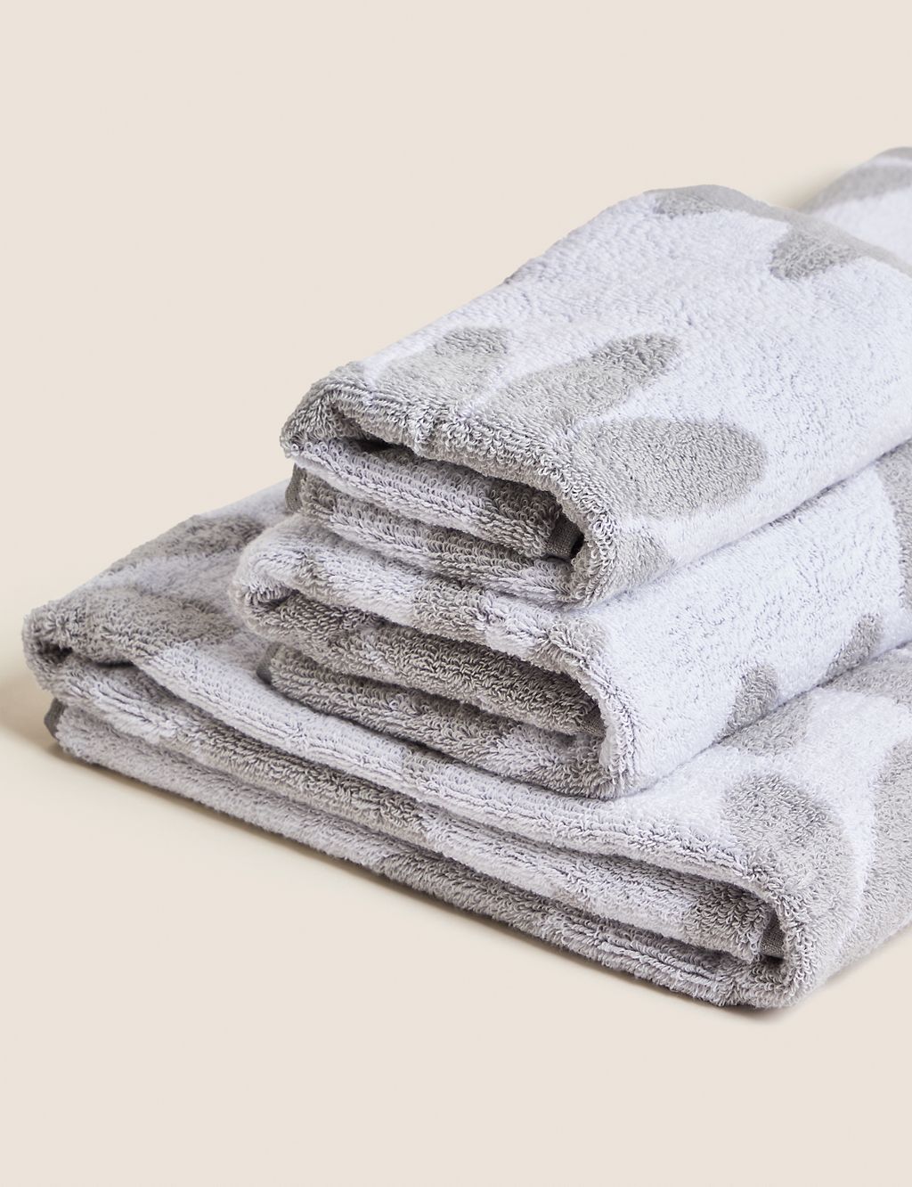 Pure Cotton Daisy Jacquard Towel GOODS M&S   