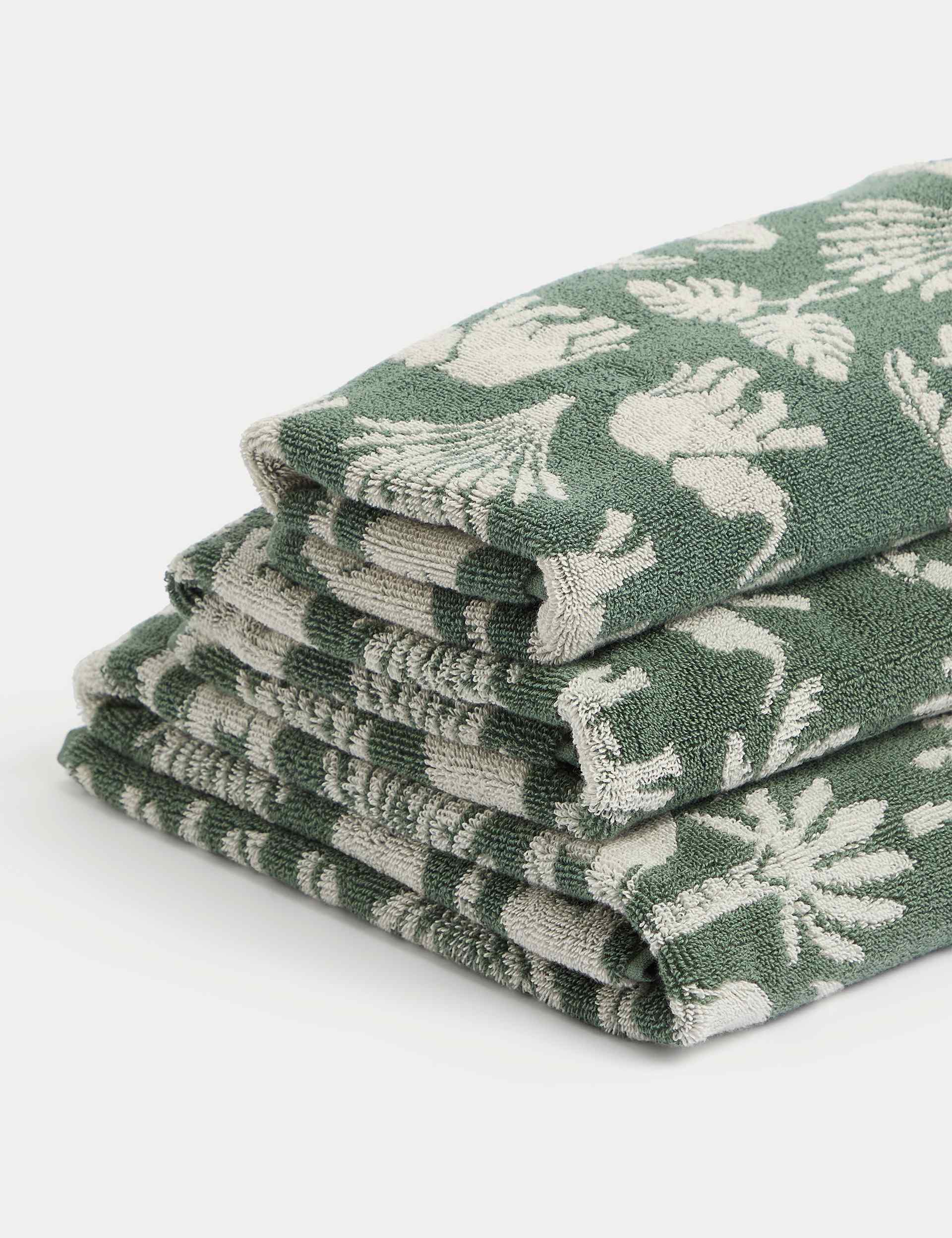 Pure cotton bath towel with elephant and palm tree print, imported from the UK