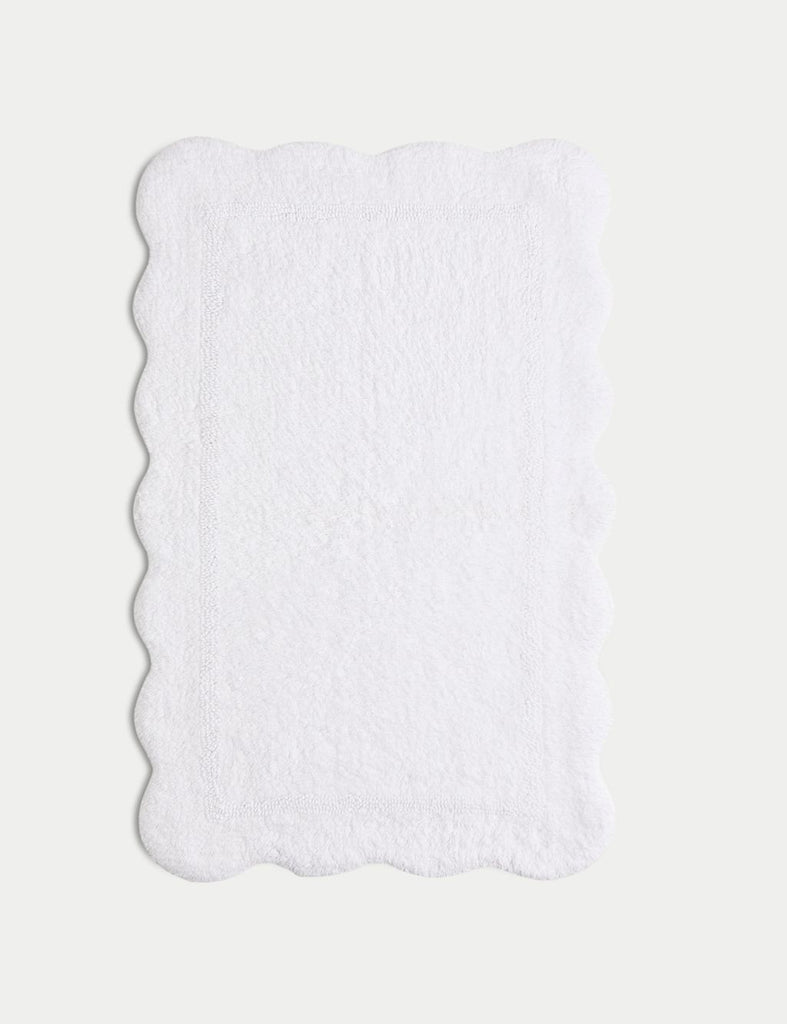 Pure Cotton Scalloped Bath Mat