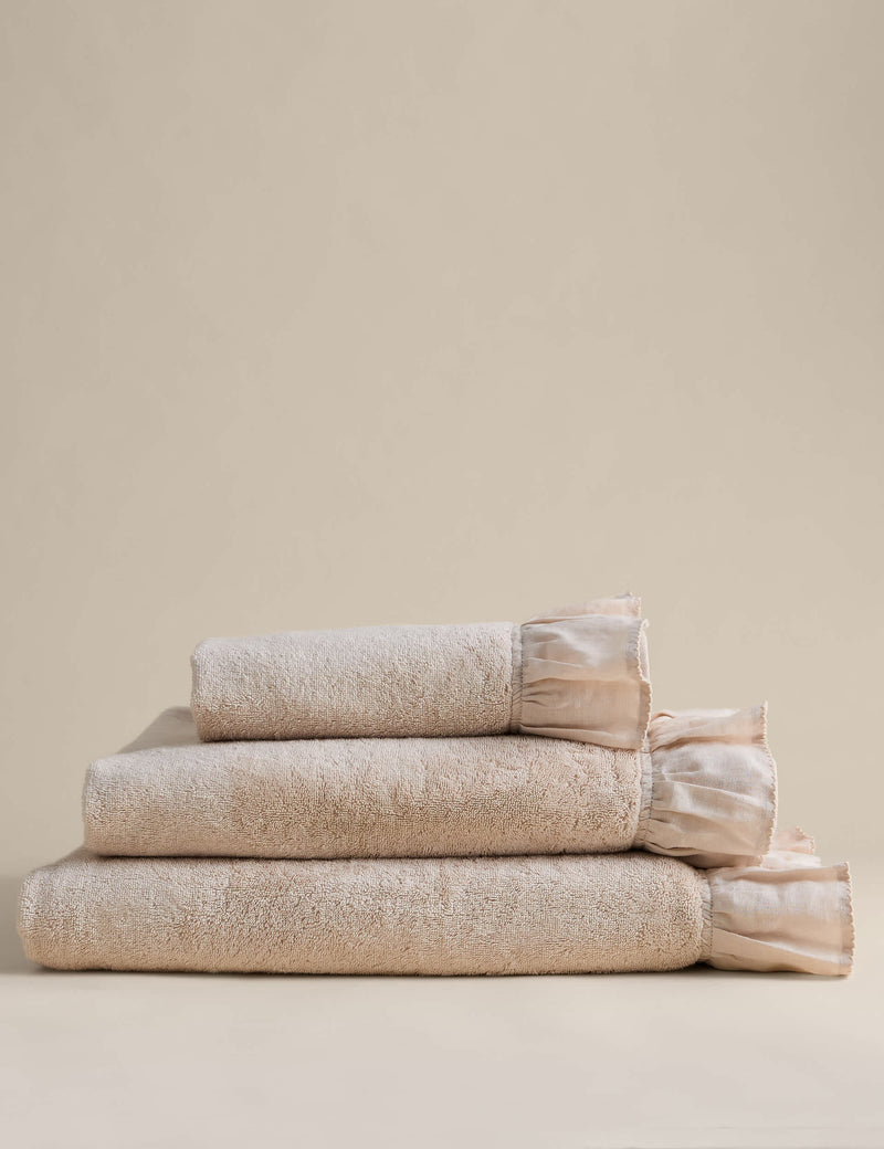 Pure cotton ruffle towel with linen border 600gsm (British brand)