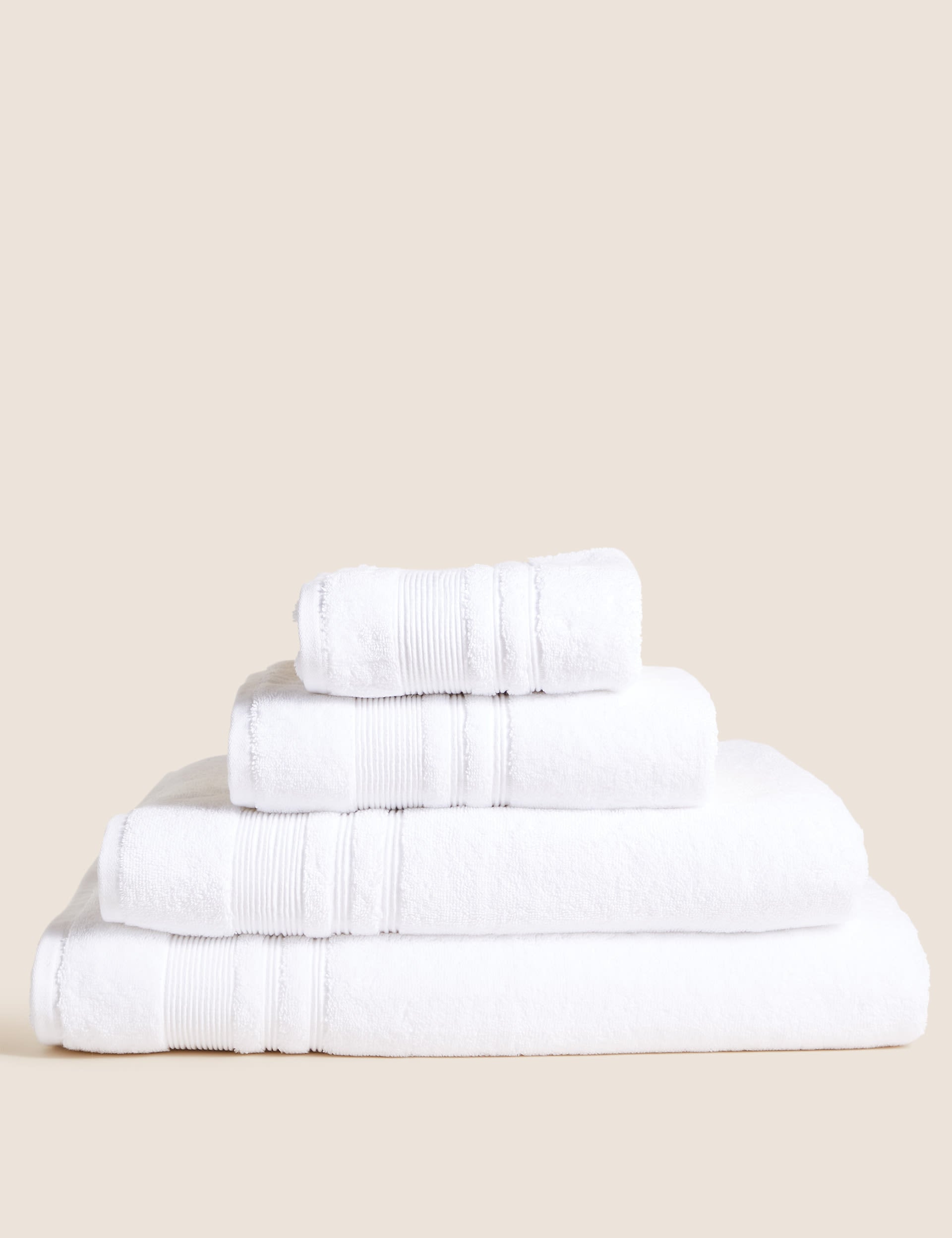 Super plush pure cotton bath towel (British brand)