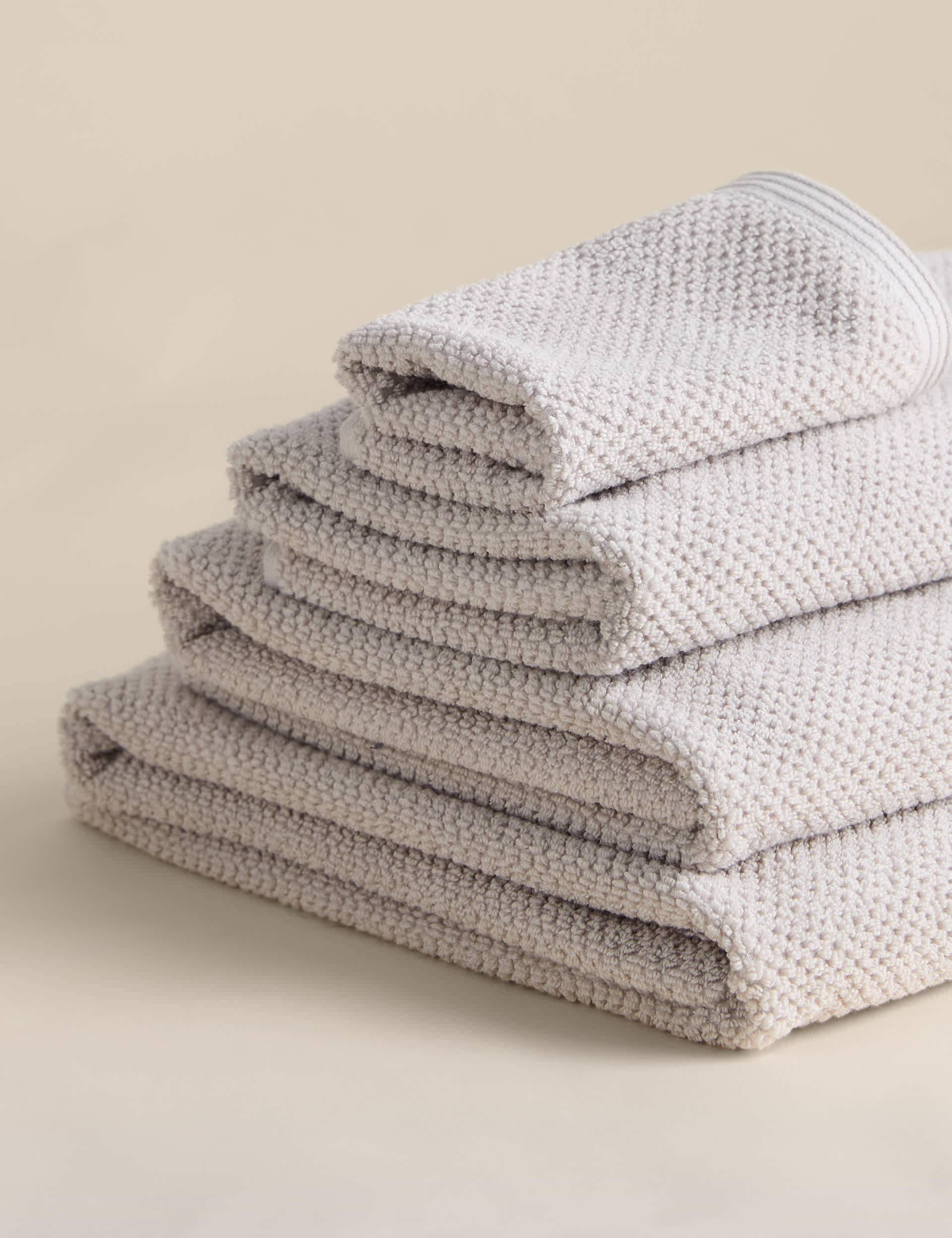 Pure cotton rice weave bath towel 550 gsm, imported from the UK