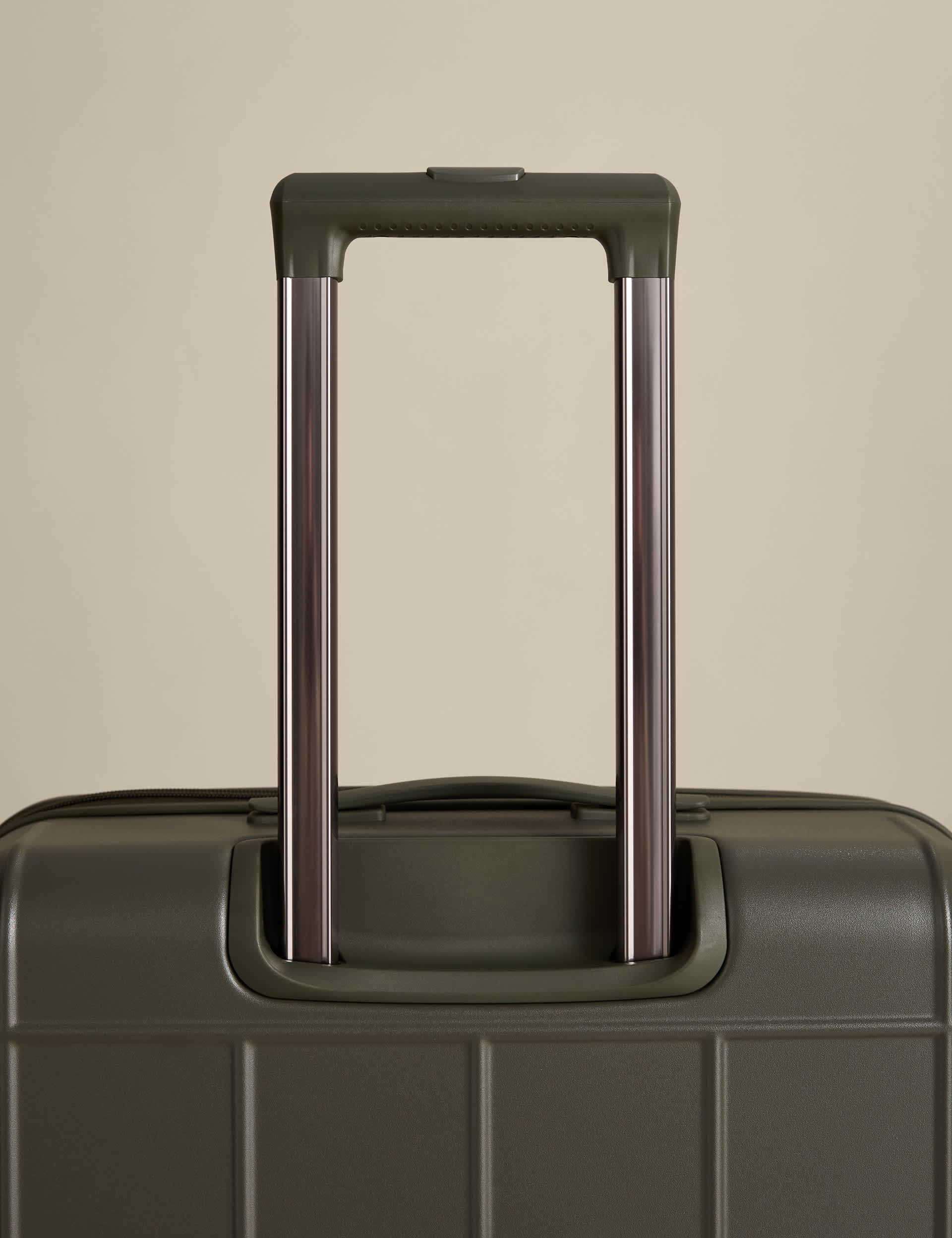 Stockholm 4 wheel hard shell large suitcase - British product