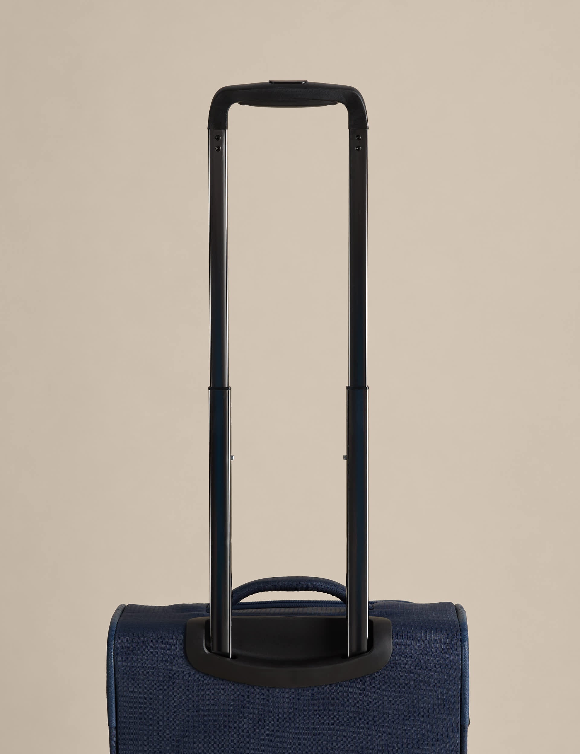 Geneva soft cabin carry-on suitcase with 4 wheels, UK version