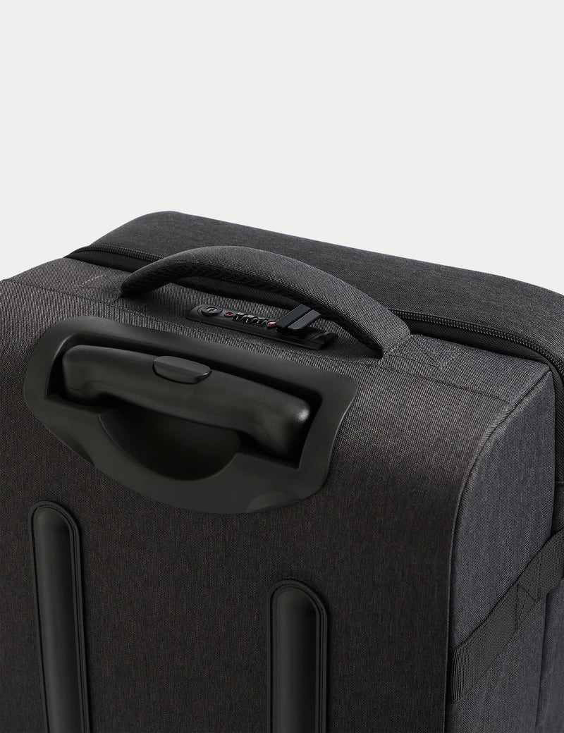 Banff Adventure 2 wheel soft medium suitcase 61 litres, UK version