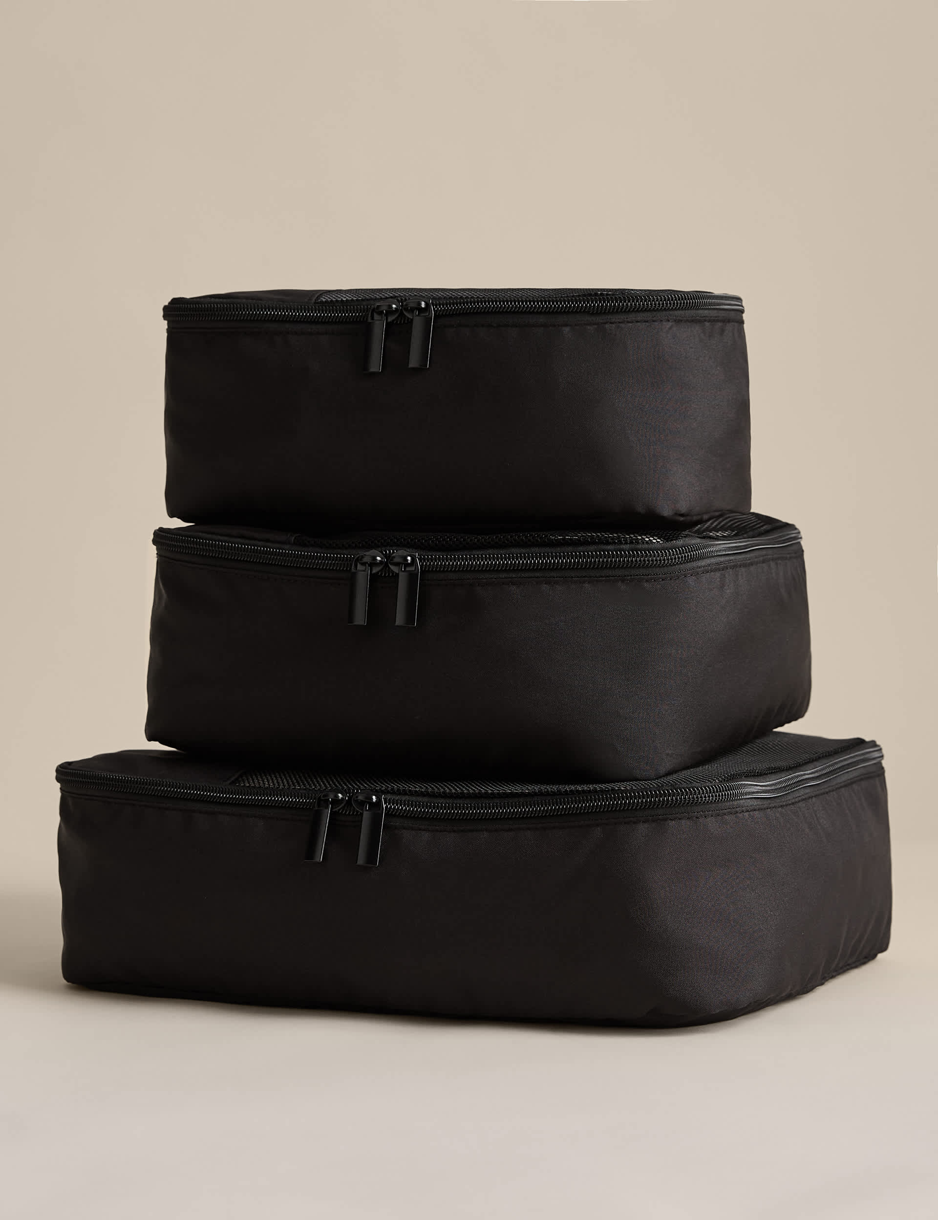 Packing cubes set of 5 with zip cubes and shoe bag, imported from the UK