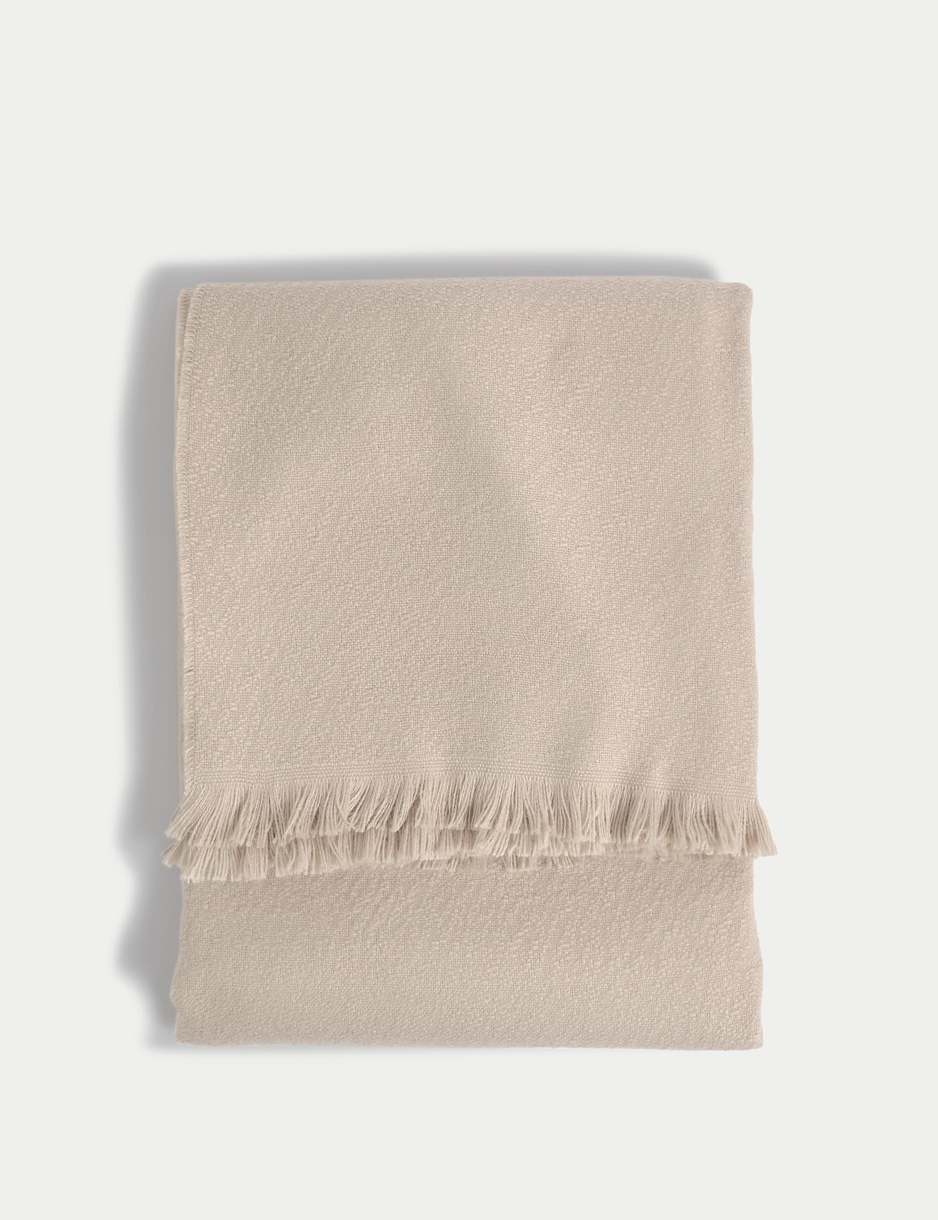 Soft textured throw 130x170cm chenille finish fringed edges, imported from the UK