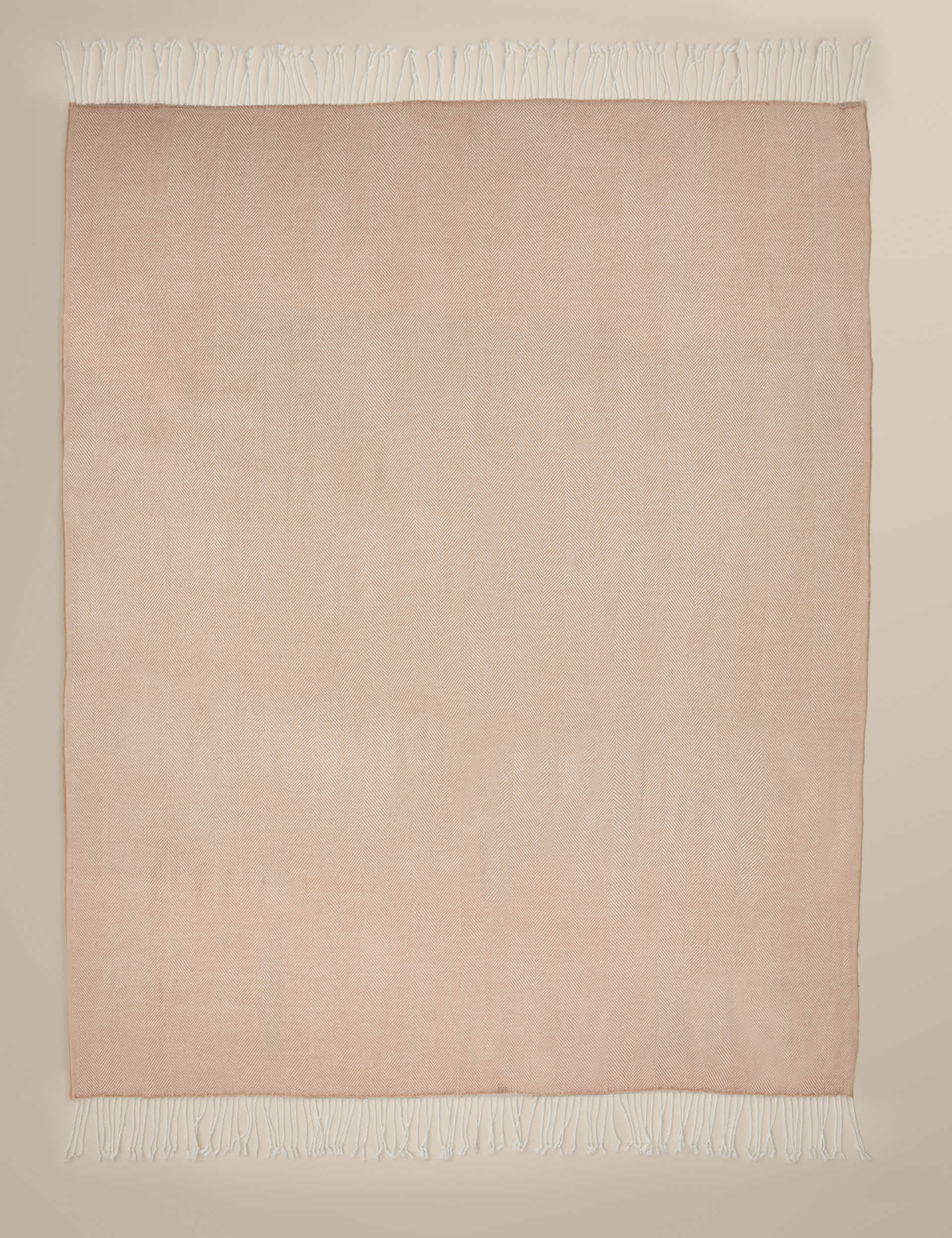 Herringbone throw with tassels 130x170cm, UK version