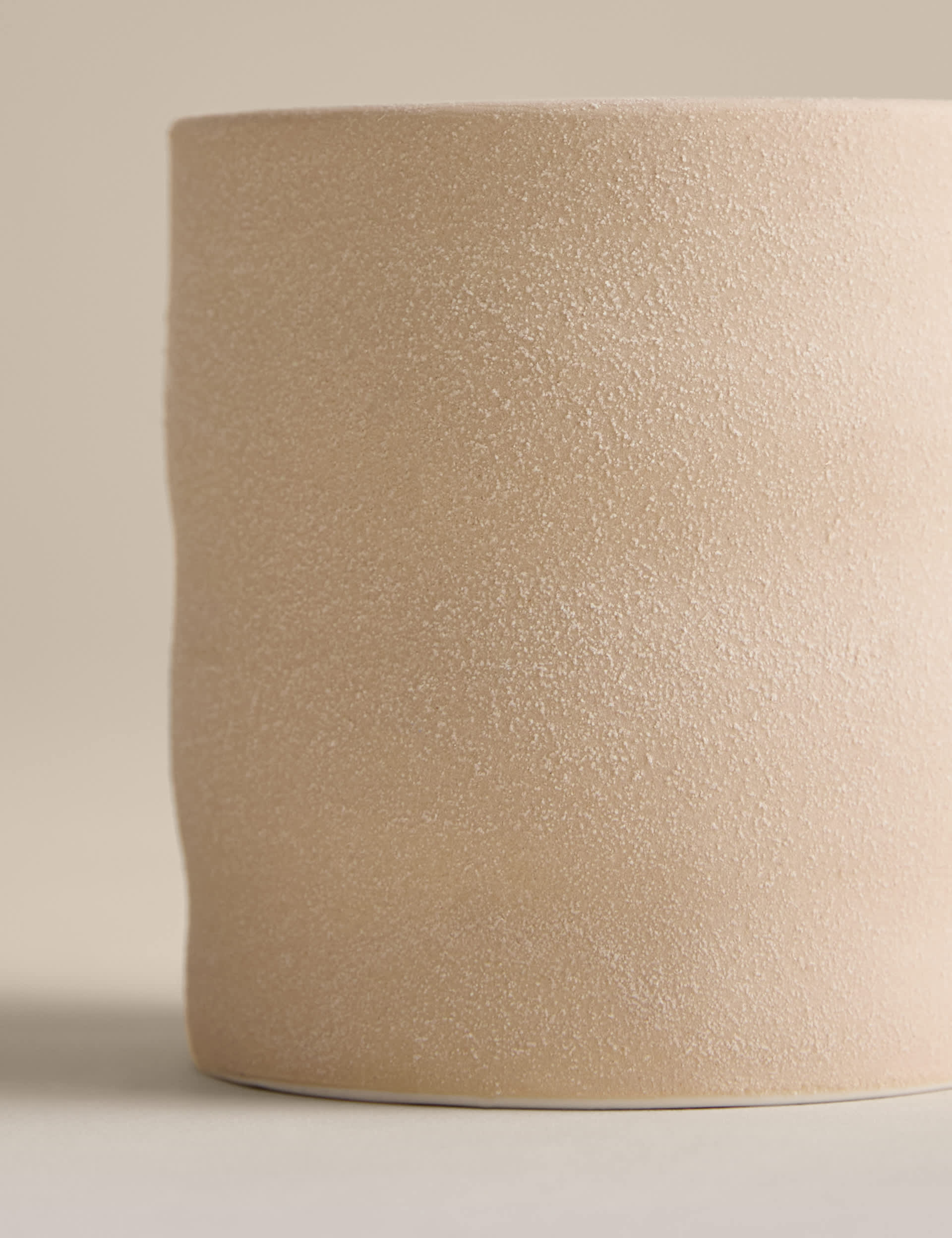 Cloud Ceramic Candle with marshmallow vanilla fragrance, imported from the UK