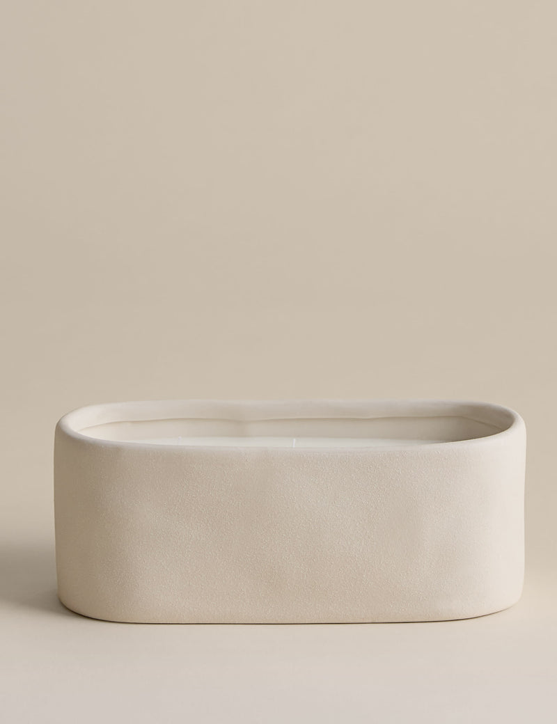 Air 3 wick candle in ceramic jar, imported from the UK