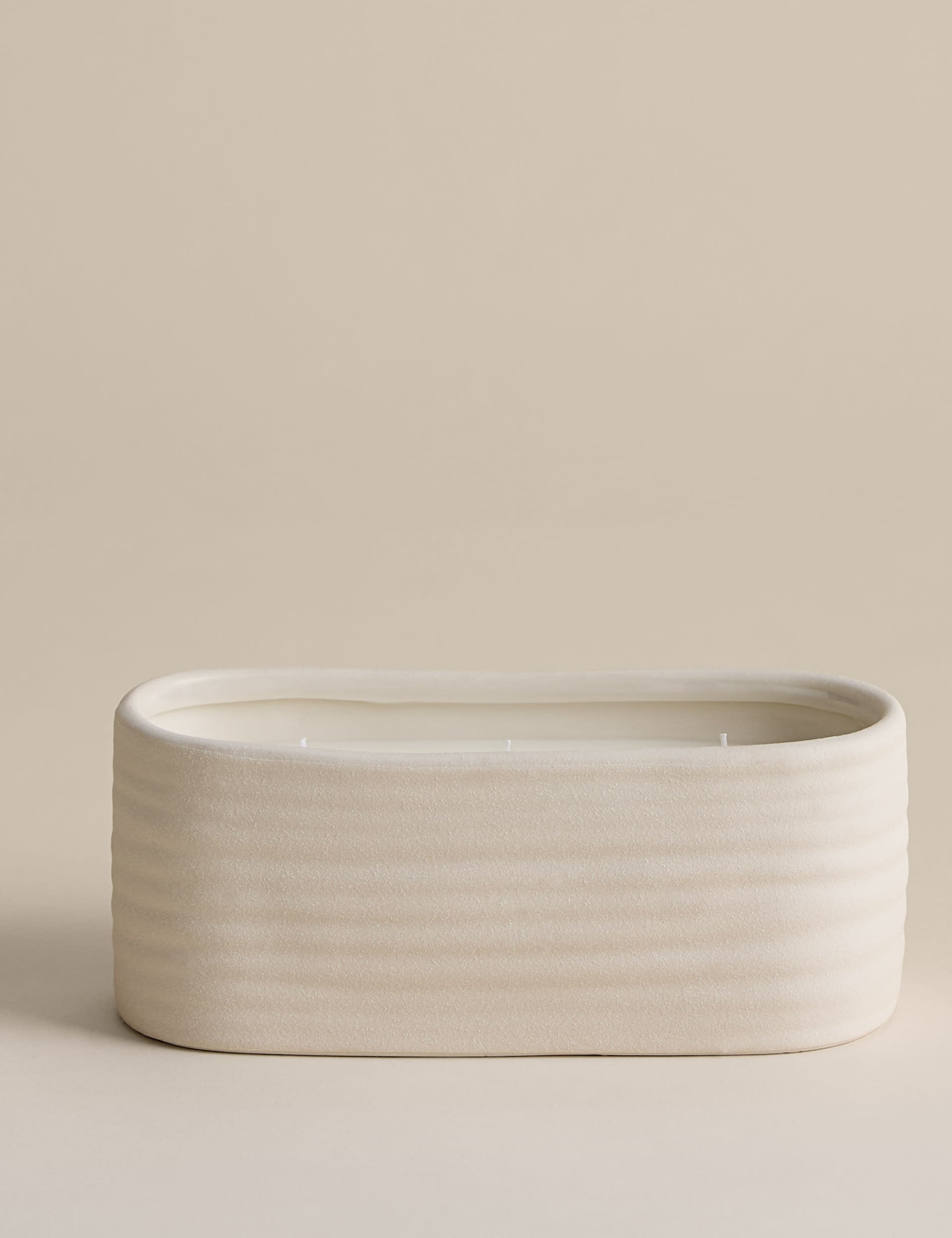 Bed 3 Wick Candle (British brand)