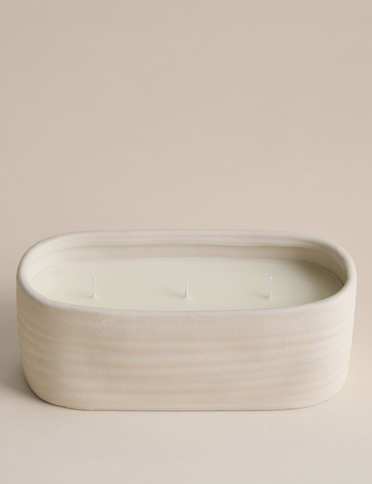 Bed 3 Wick Candle (British brand)