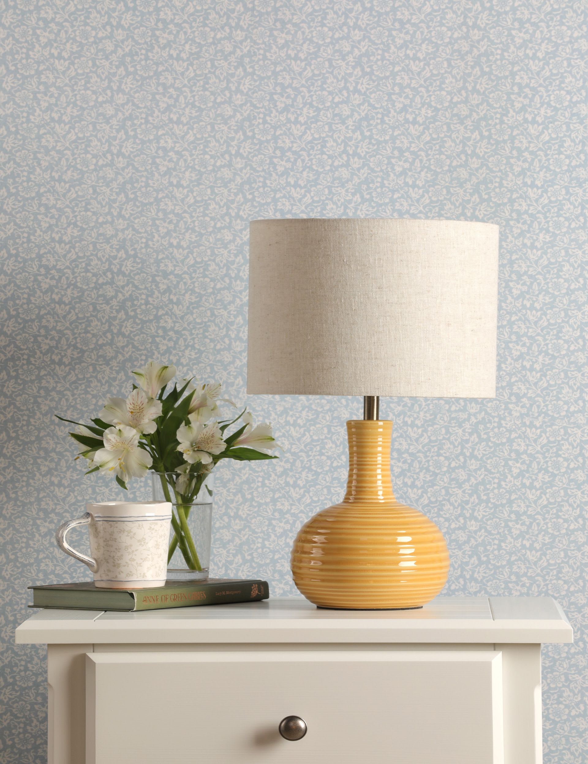 Laura Ashley Padley ceramic table lamp (British brand)