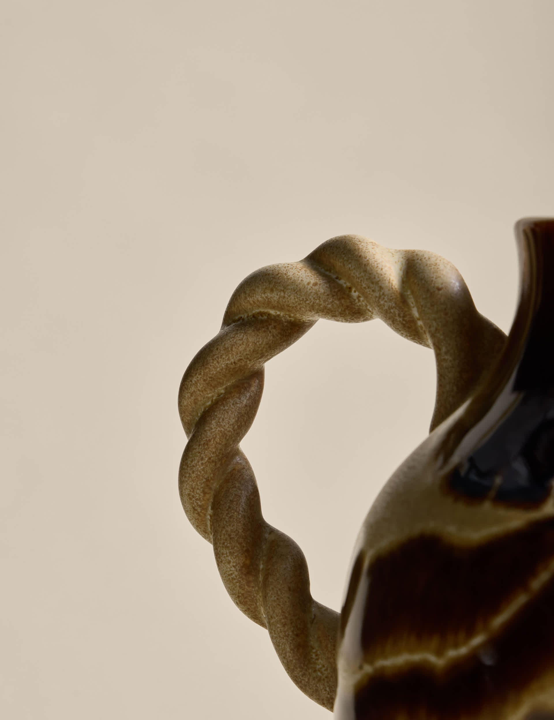 Stoneware painterly jug with abstract design - British product