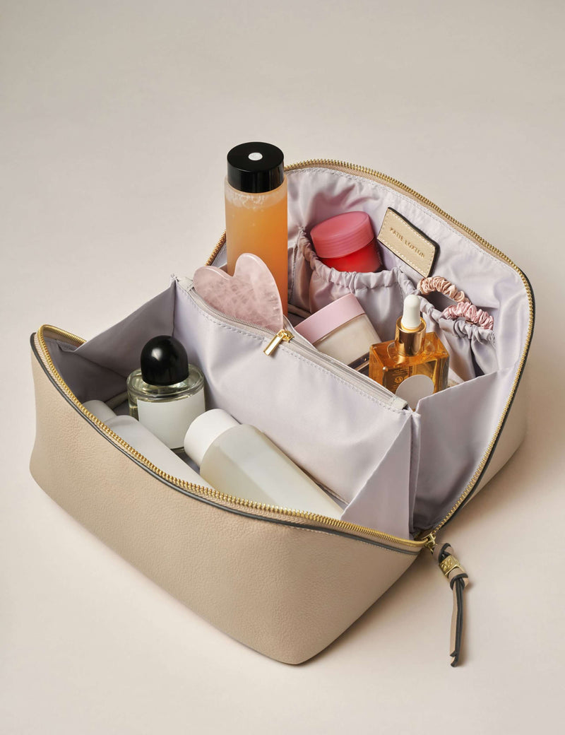 Katie Loxton personalised faux leather toiletry bag 25cm, UK version
