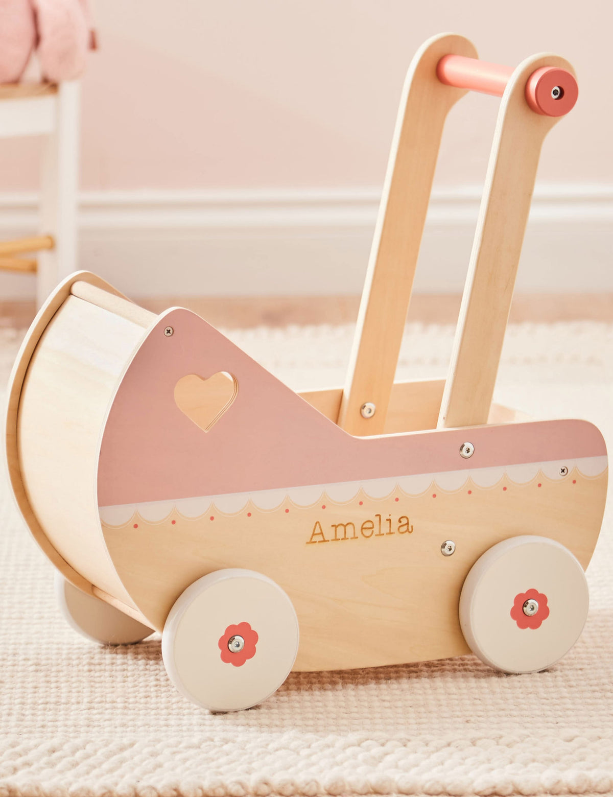 Poussette pour poupées en bois rose personnalisée