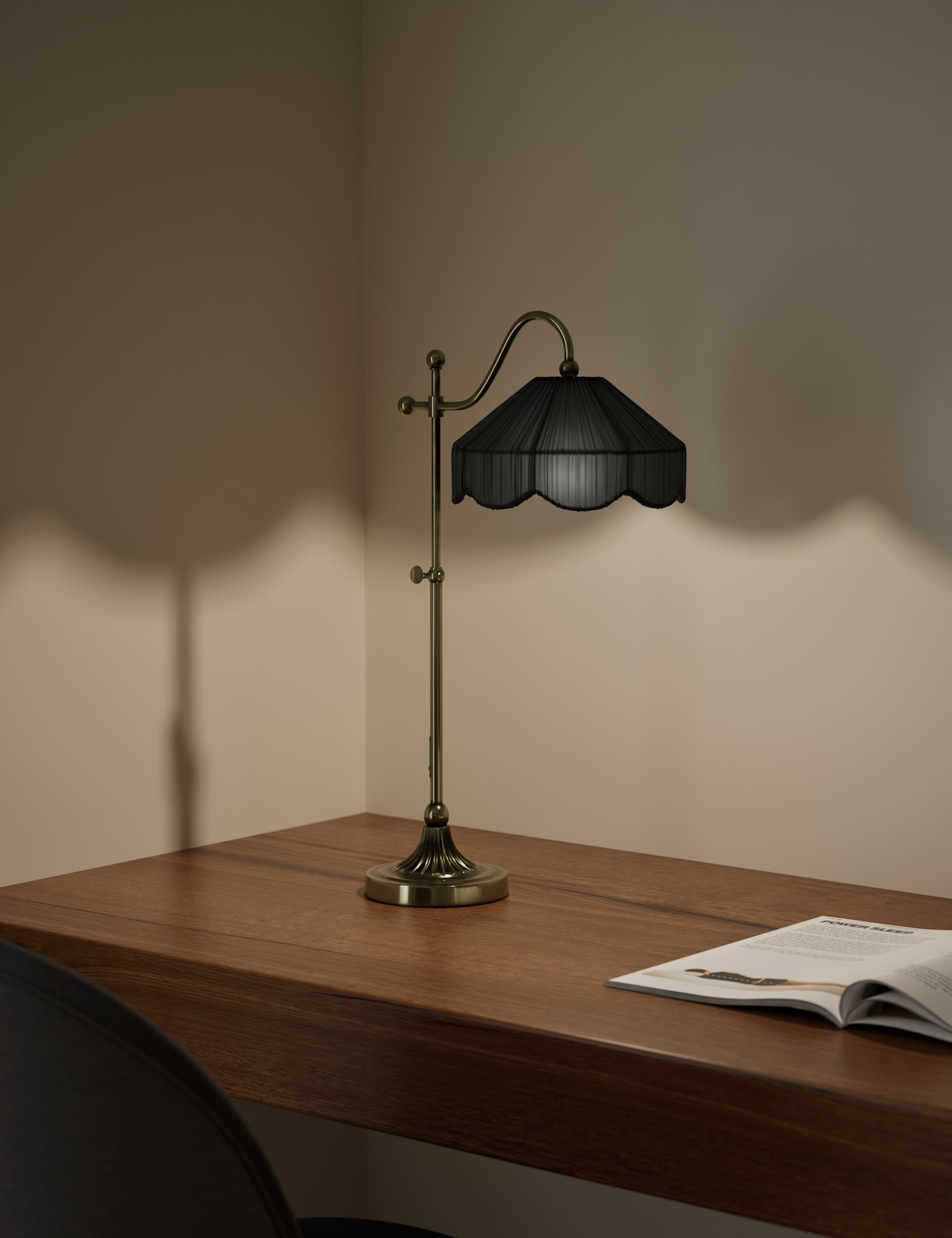 Pleated table lamp with gold-tone frame - British product
