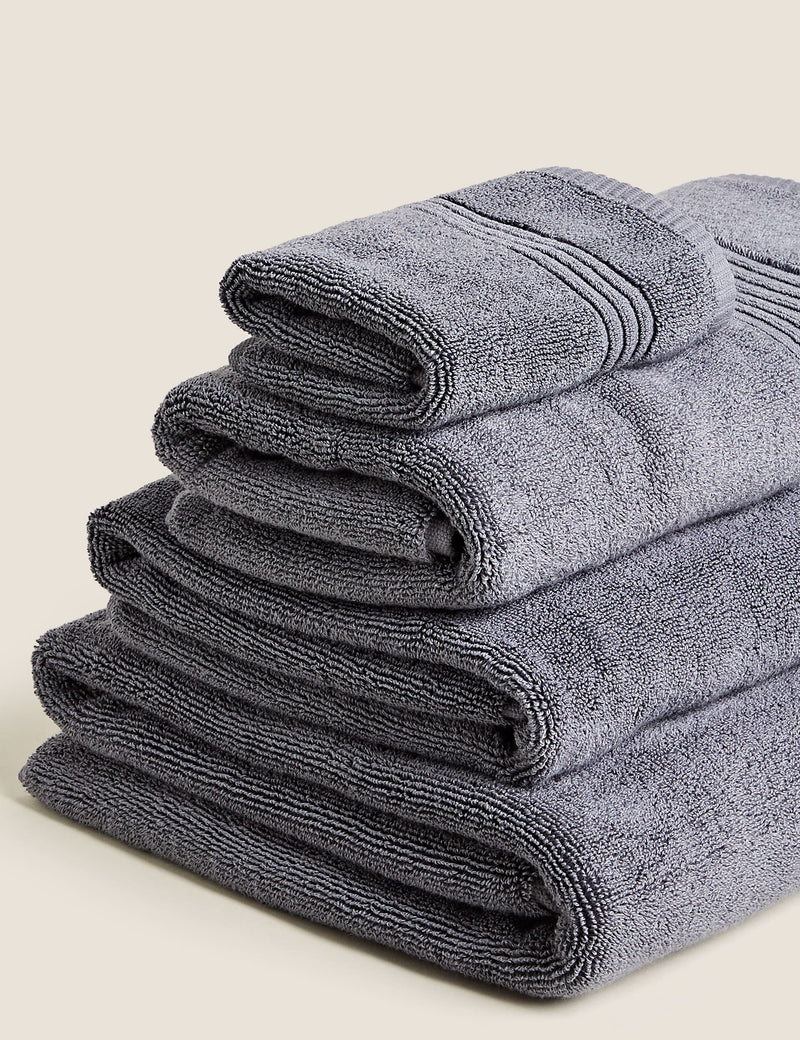 Plush Egyptian cotton bath towel, imported from the UK