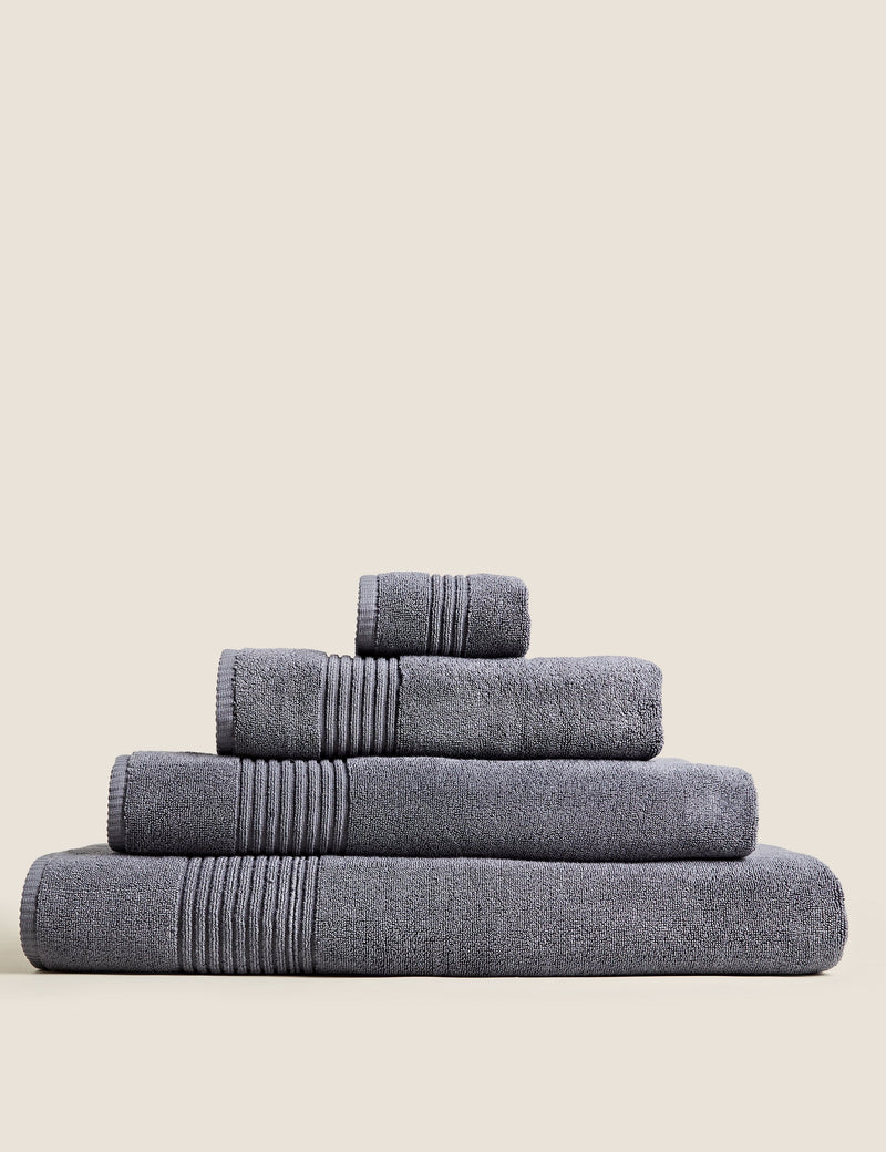 Plush Egyptian cotton bath towel, imported from the UK
