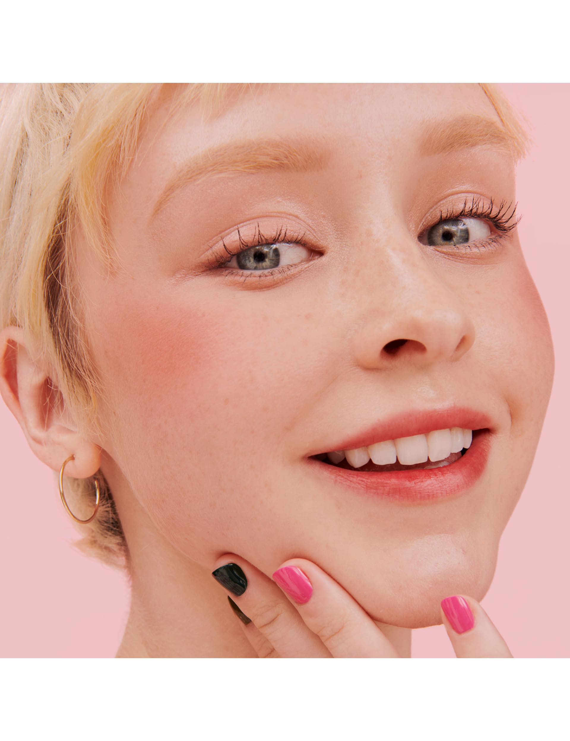Benefit powder blusher in pomegranate rose shade 6g, imported from the UK