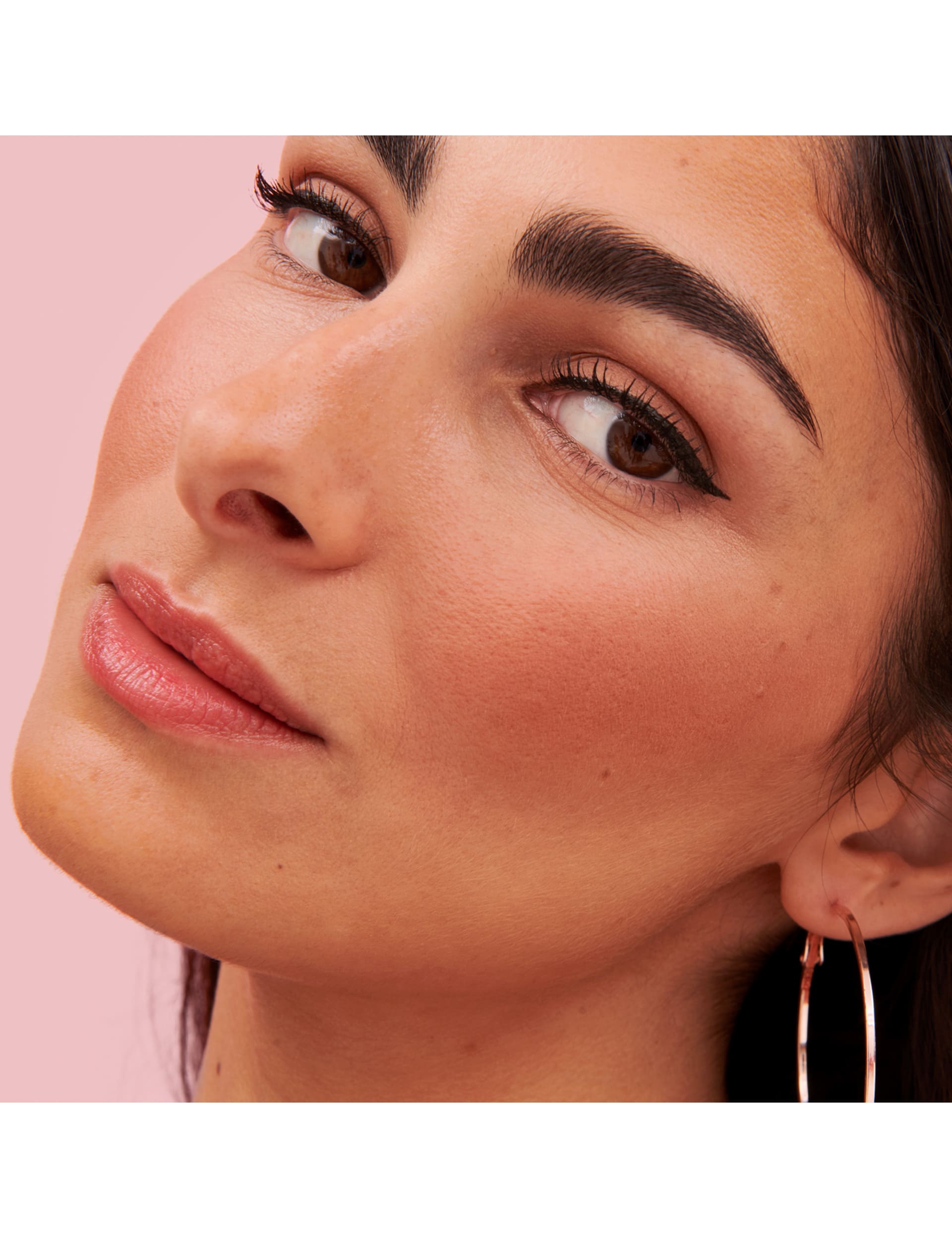 Benefit powder blusher in pomegranate rose shade 6g, imported from the UK