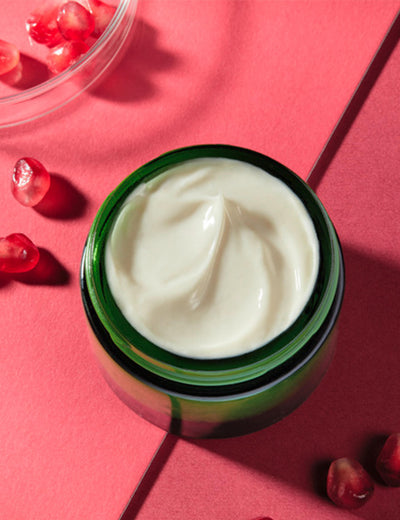 M&S Weleda Granateple & Maca Rot Oppstrammende Dags-krem Ansikts Dags-krem 40ml- Kjøp online hos McGrocer