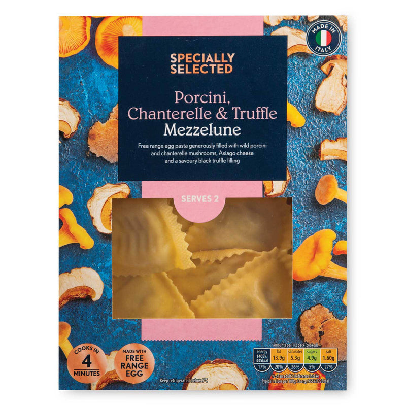 Mezzelune pasta with porcini, chanterelle and truffle 250g, imported from the UK