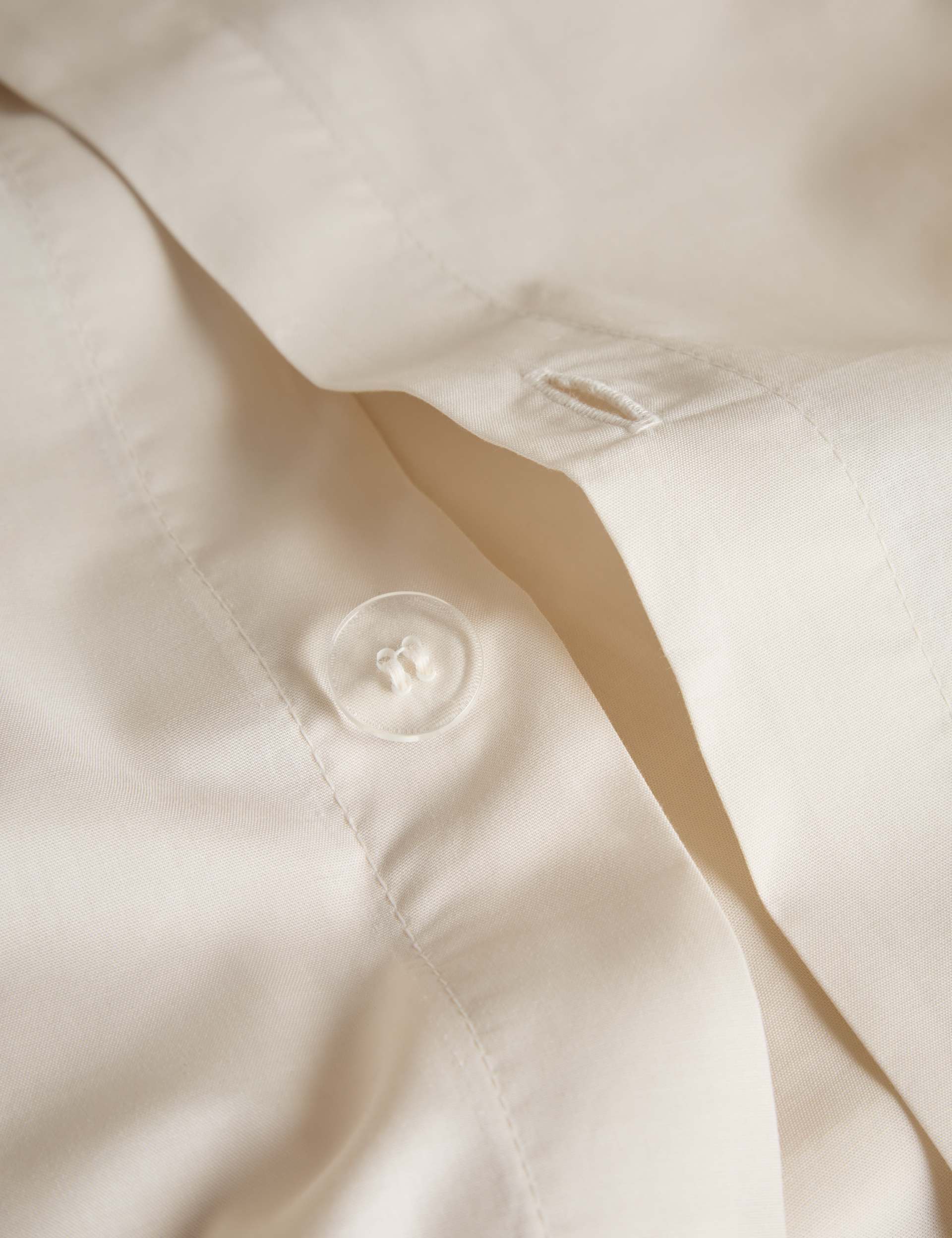 Cotton plain duvet cover 180 thread count, imported from the UK