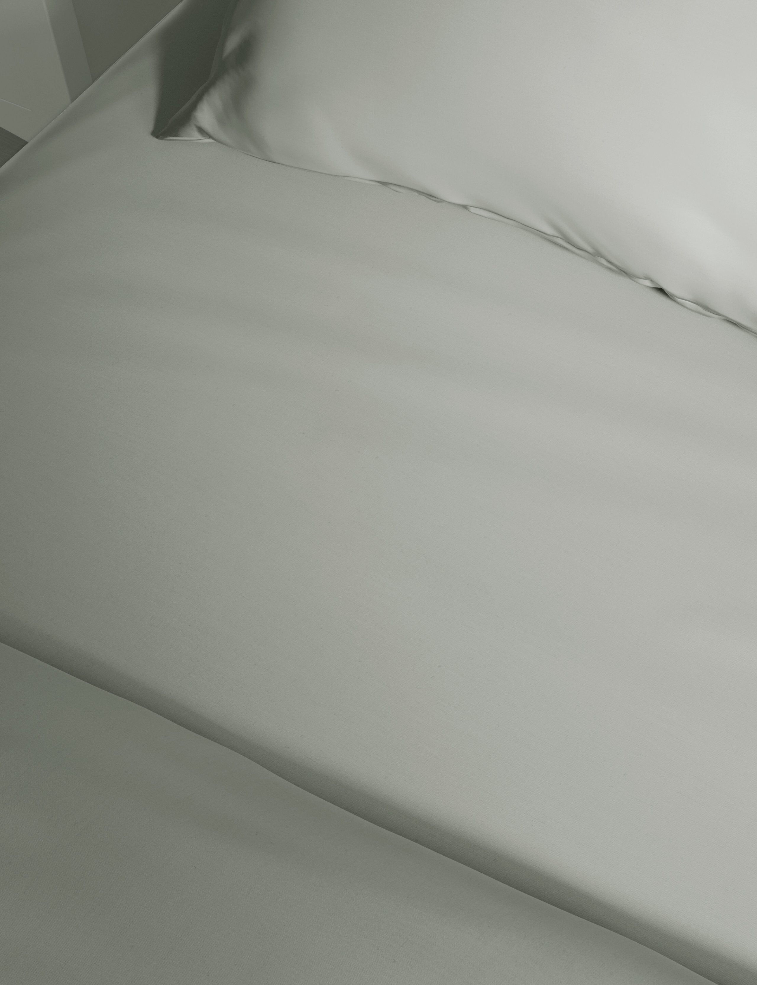 Pure cotton deep fitted sheet, imported from the UK