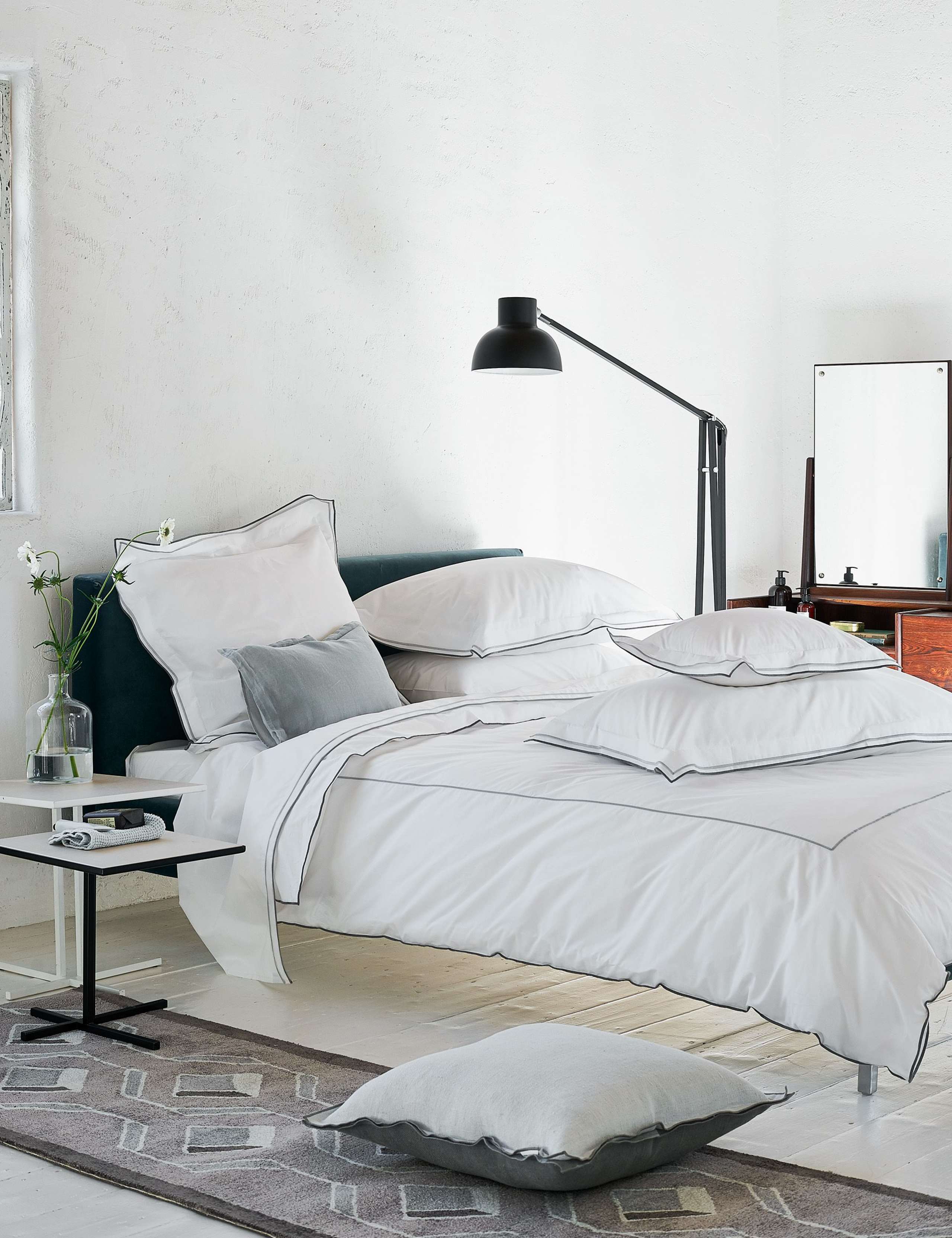 Designers Guild pure cotton 400 thread count flat sheet - British product