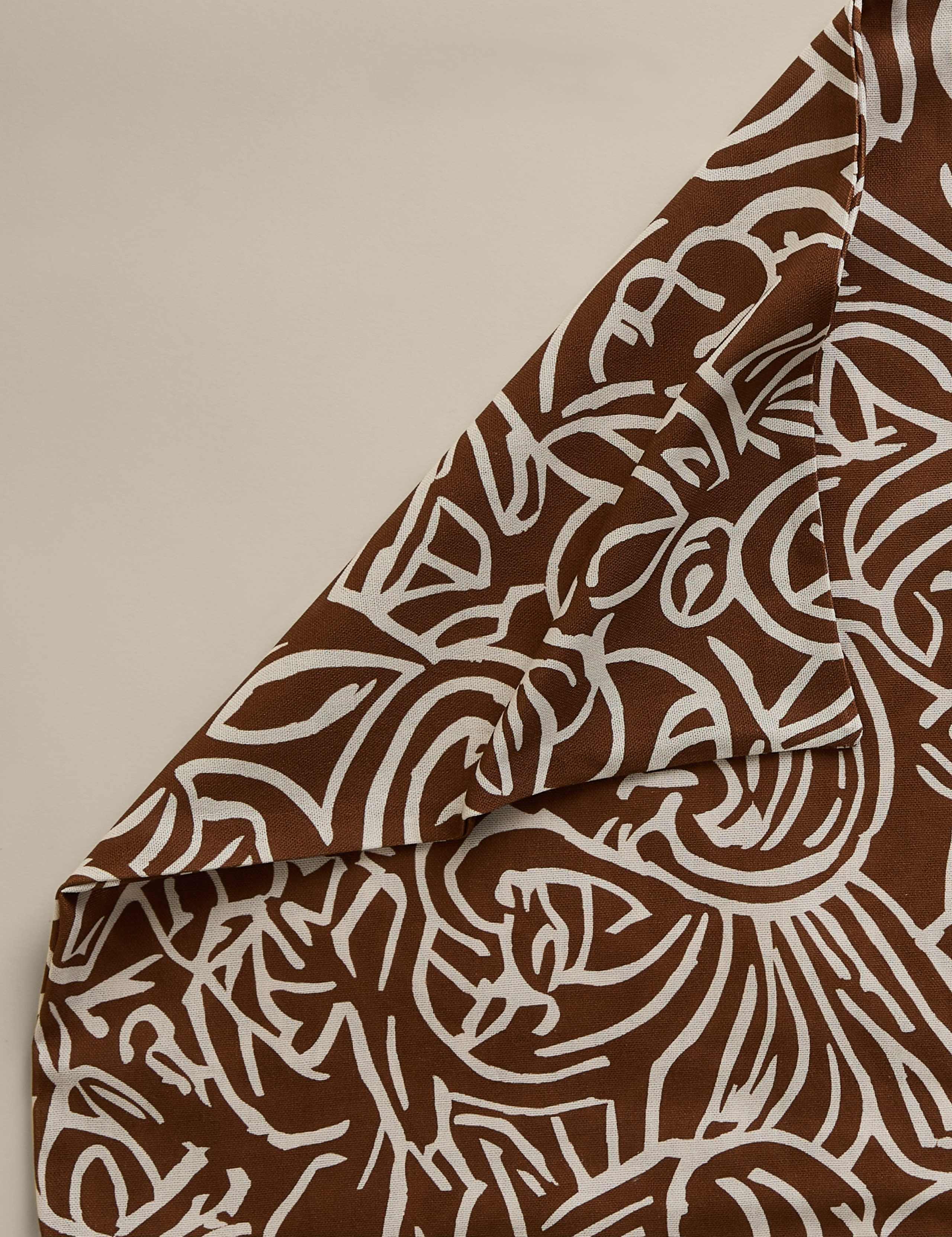 Abstract swirl cushion cover 50x50cm, UK version