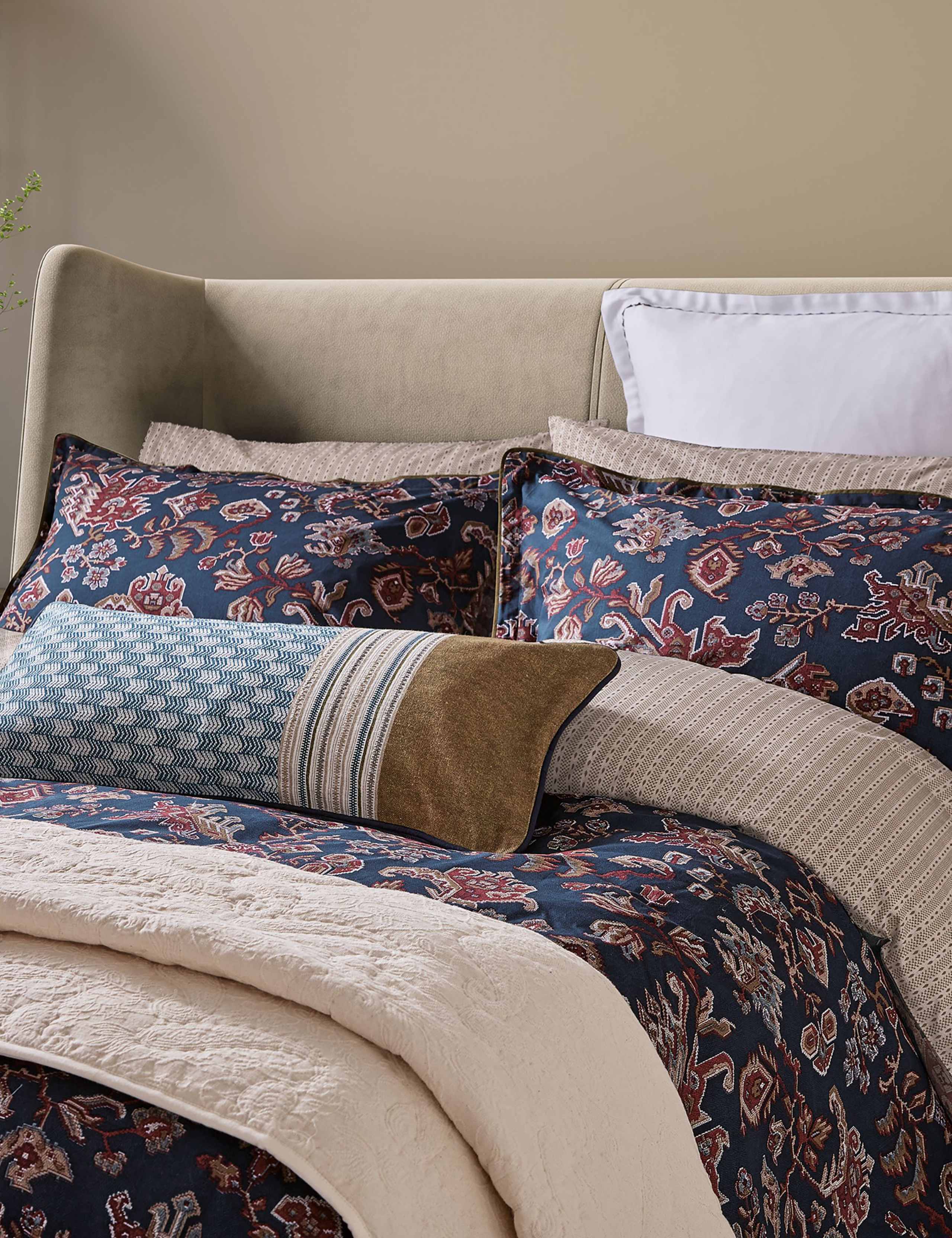 Bedeck of Belfast cotton bedding set floral pattern, imported from the UK