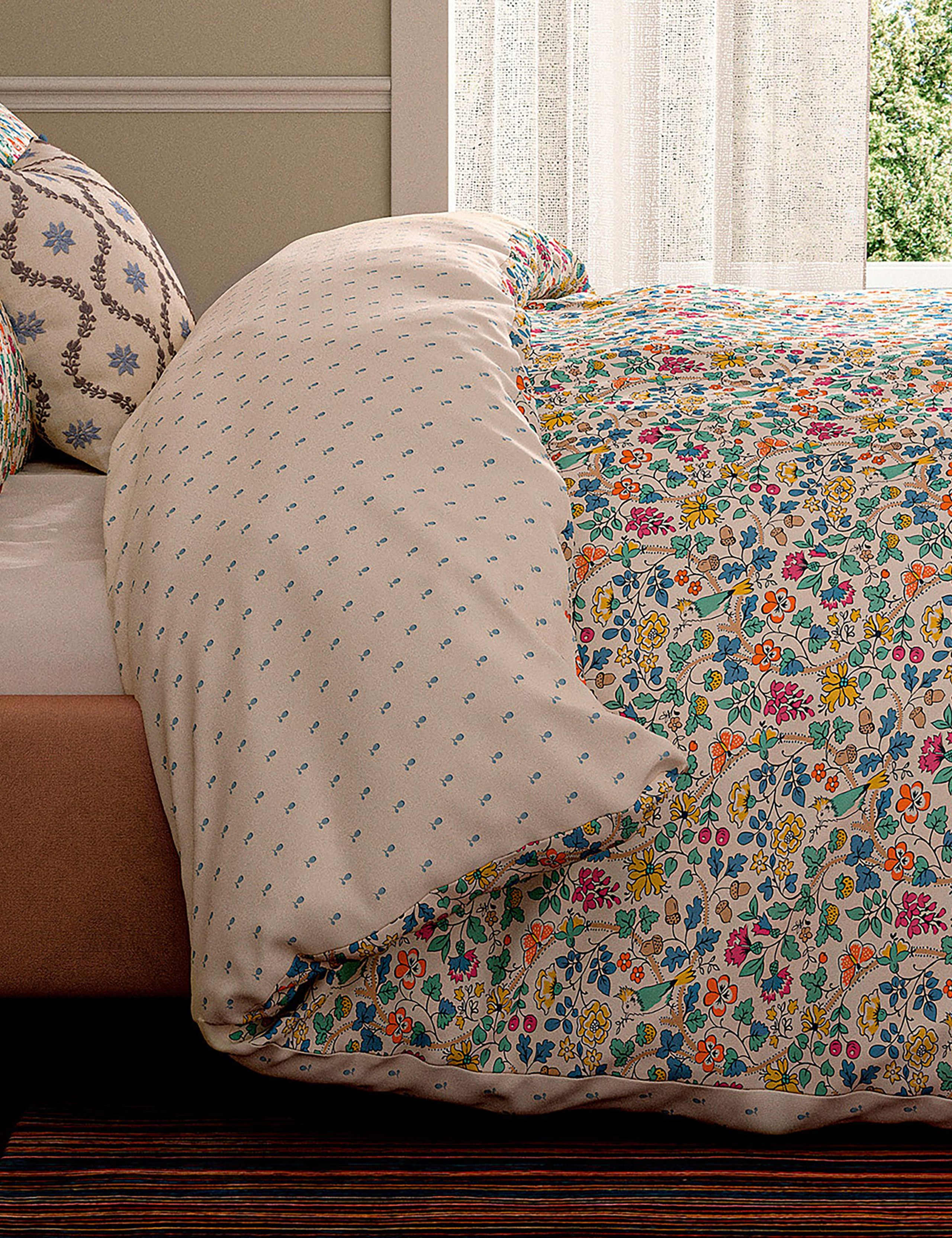 V&A Bountiful Garden bedding set, imported from the UK