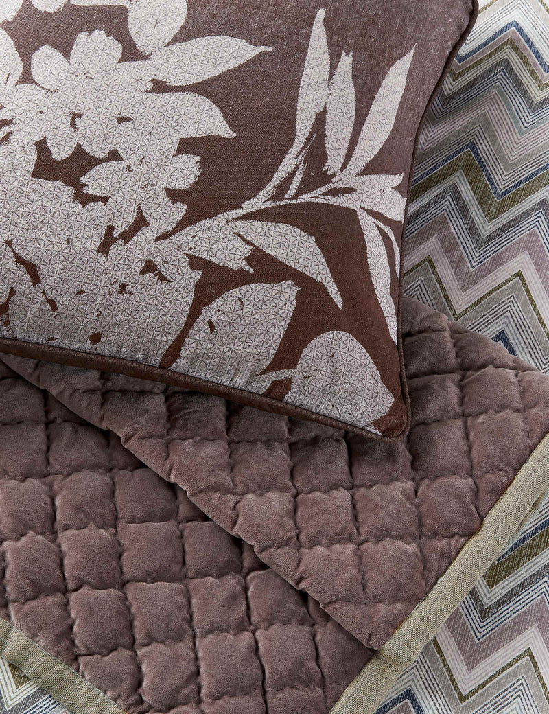 Bedeck of Belfast Claudia cushion 40x70cm, imported from the UK