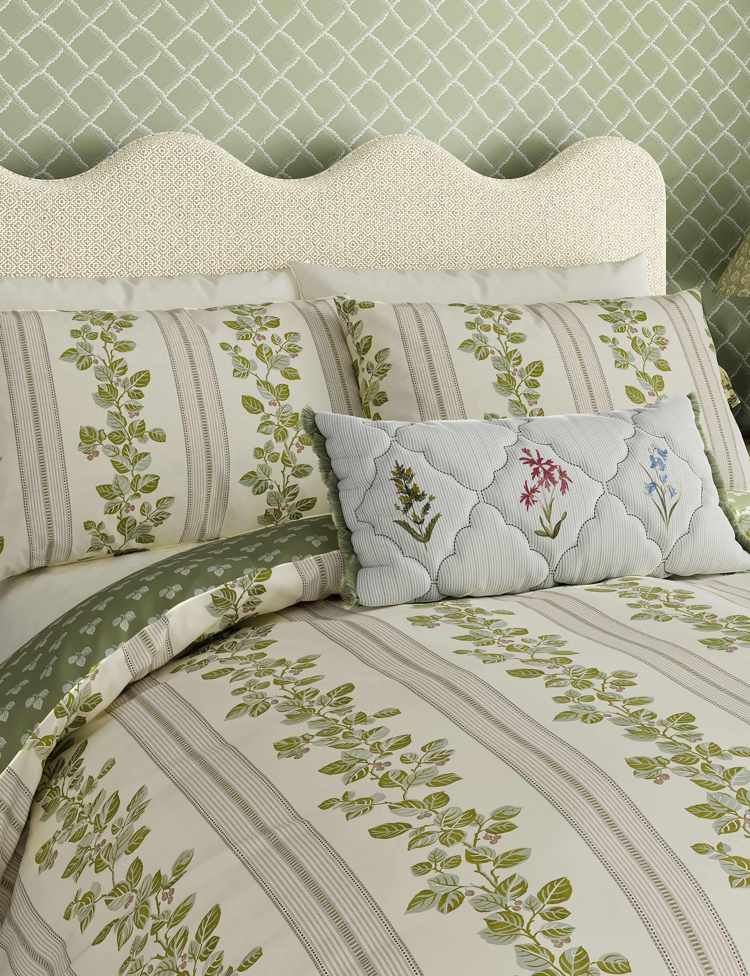 Sanderson cobnut stripe bedding set (British brand)