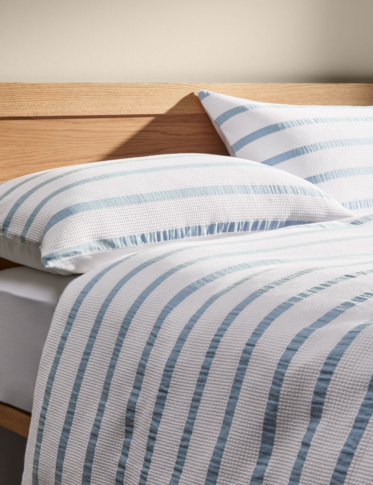 Pure cotton contrast striped waffle bedding set, imported from the UK