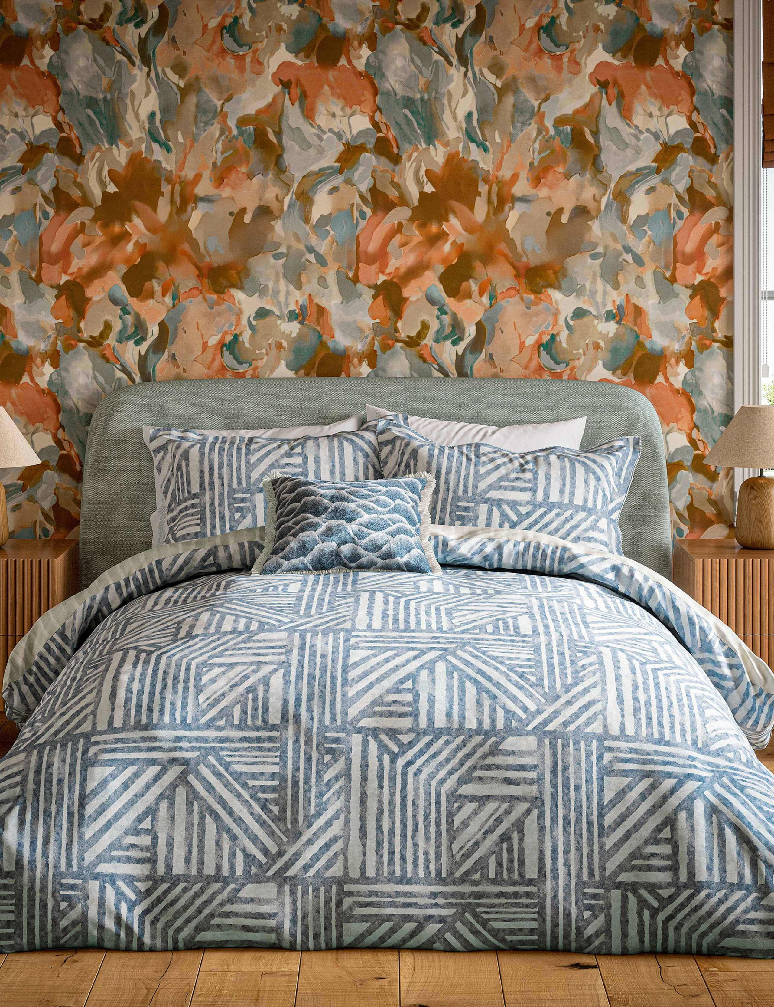 Harlequin Crater bedding set, imported from the UK