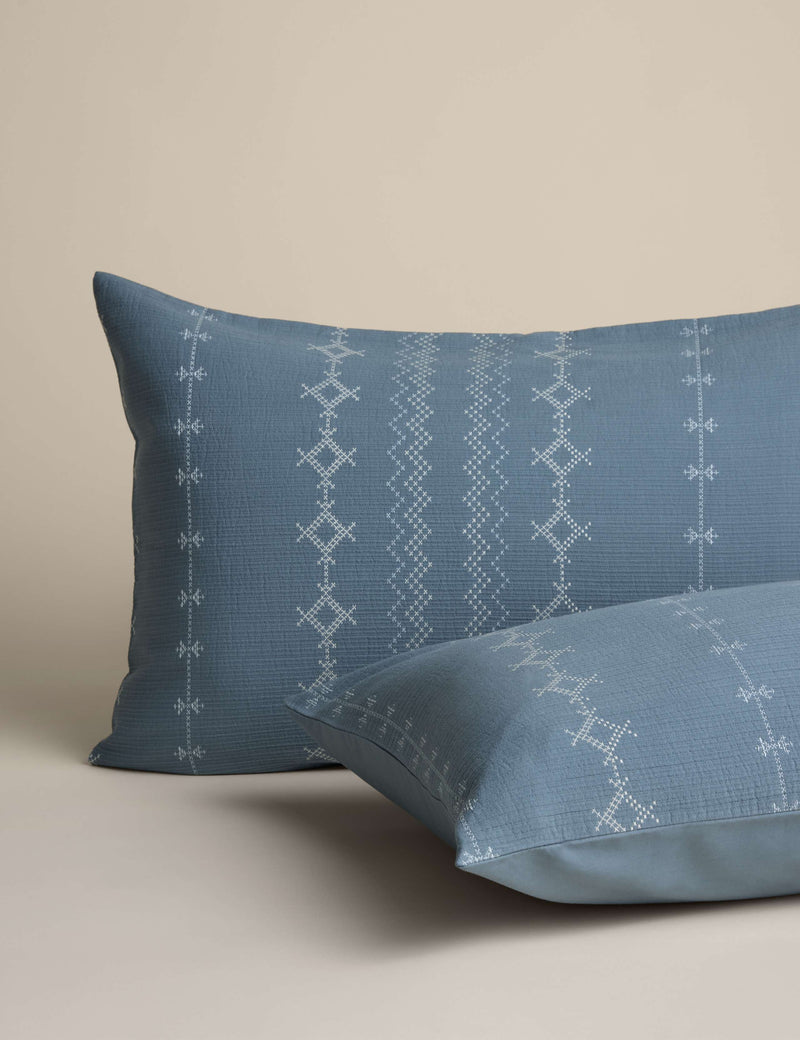 Pure cotton cross-stitch jacquard bedding set (British brand)