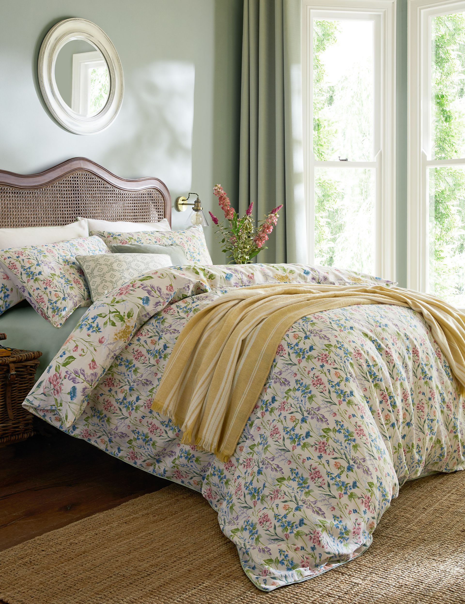 Laura Ashley Elston Garden bedding set, imported from the UK