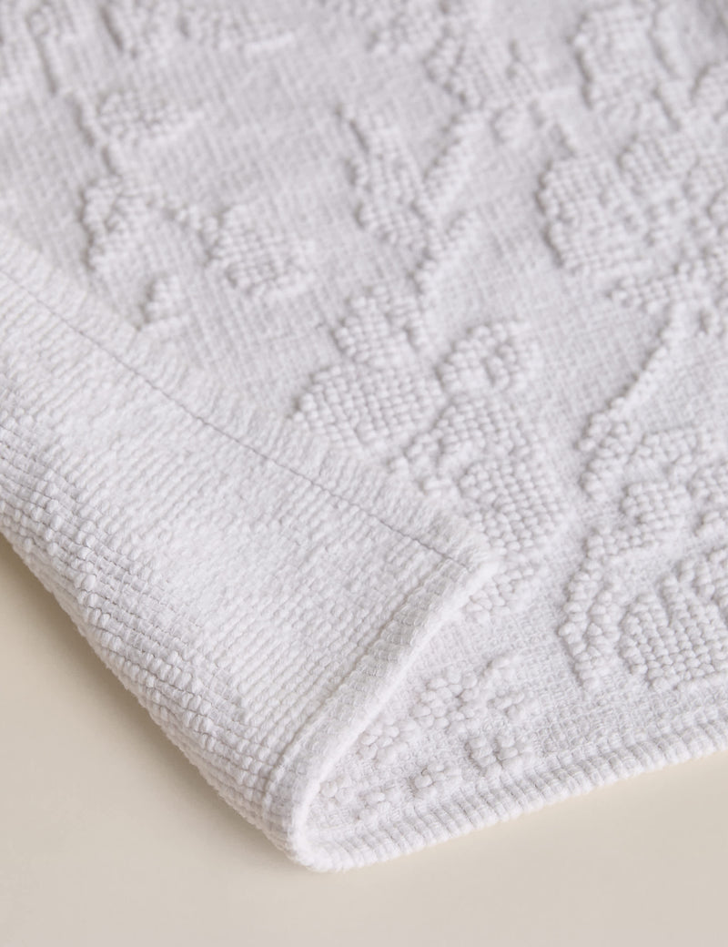 Pure cotton floral bath mat, imported from the UK