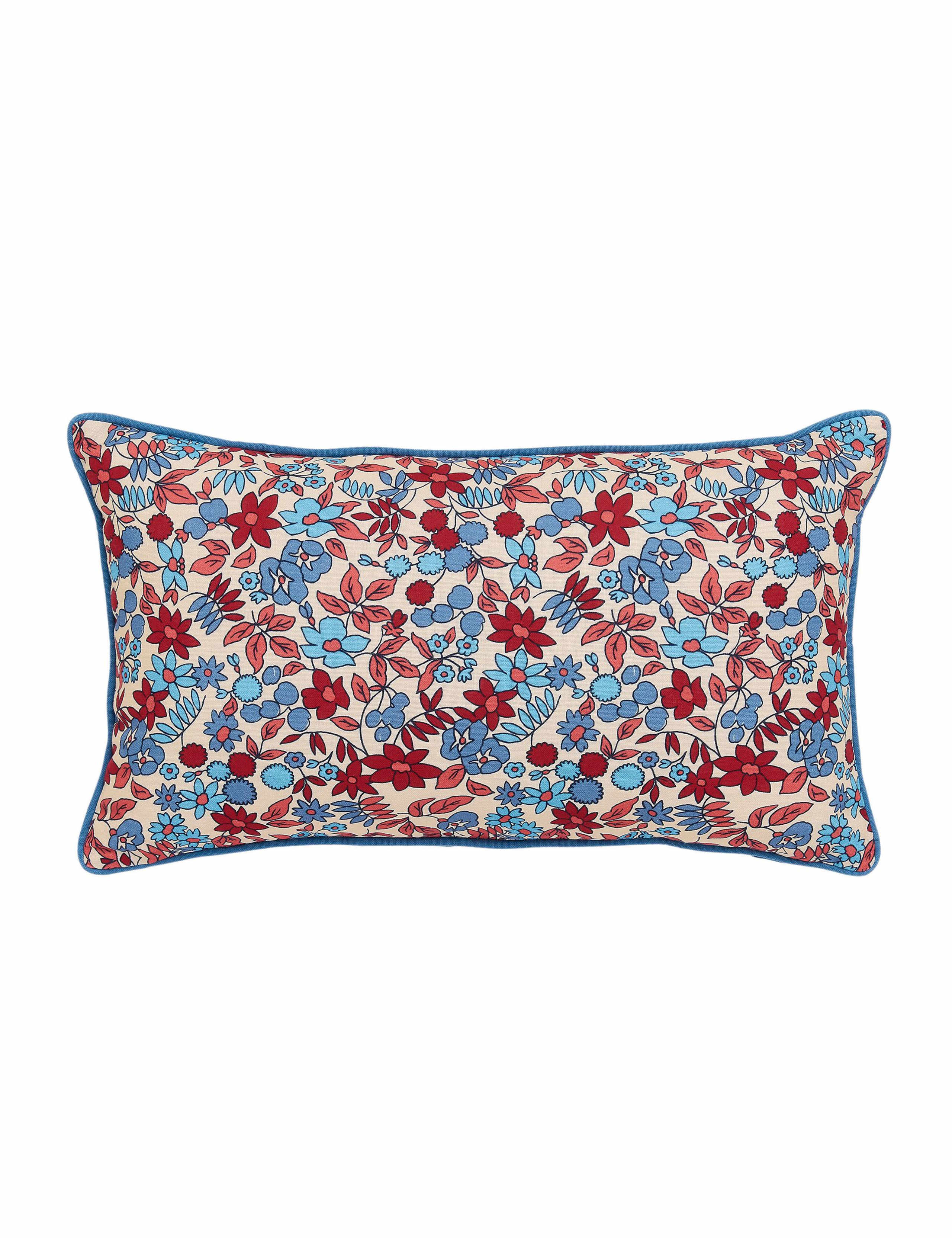 LAND & SHORE floral outdoor cushion 30x50cm, imported from the UK