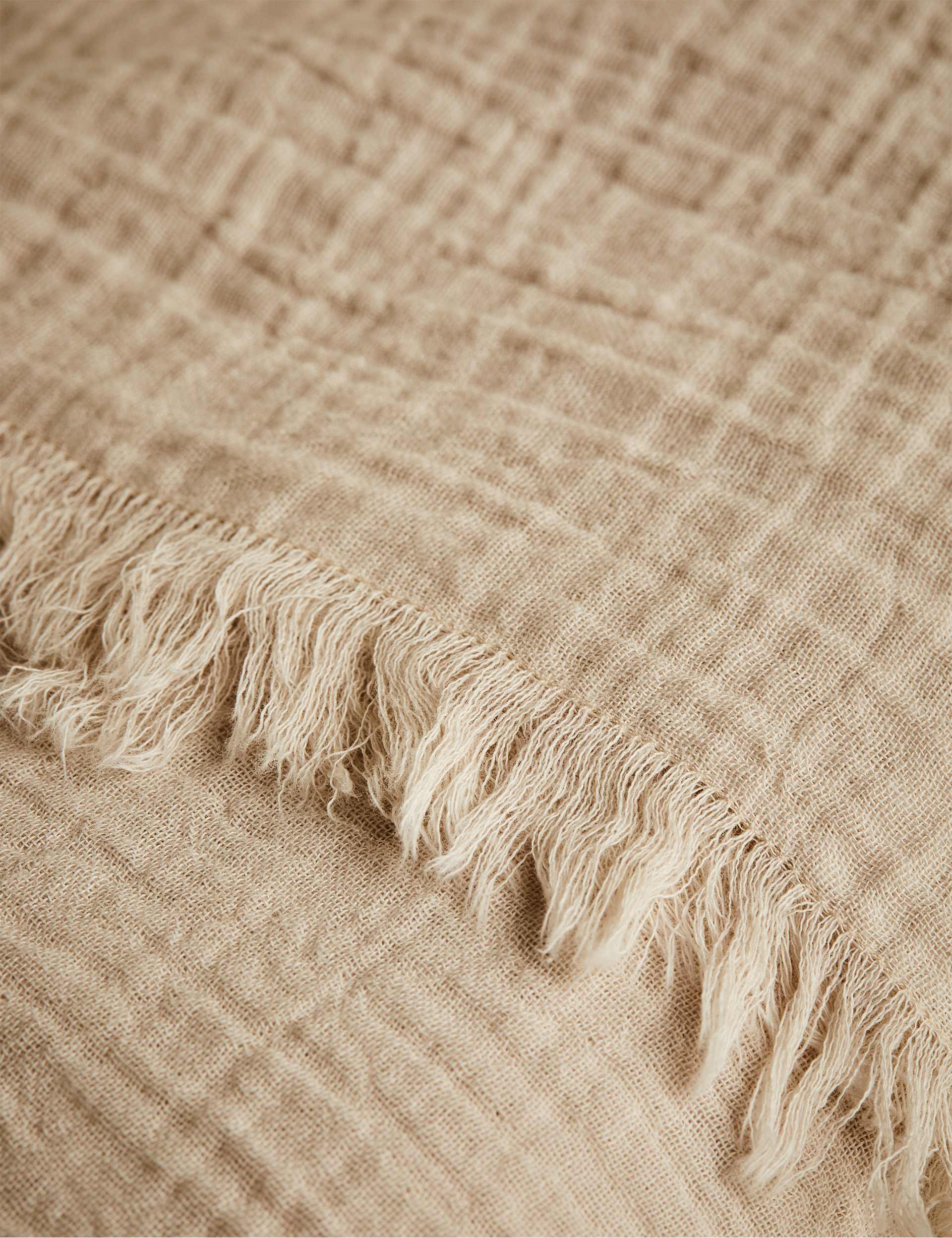 Pure cotton frayed edge muslin tablecloth 140x230 cm, imported from the UK