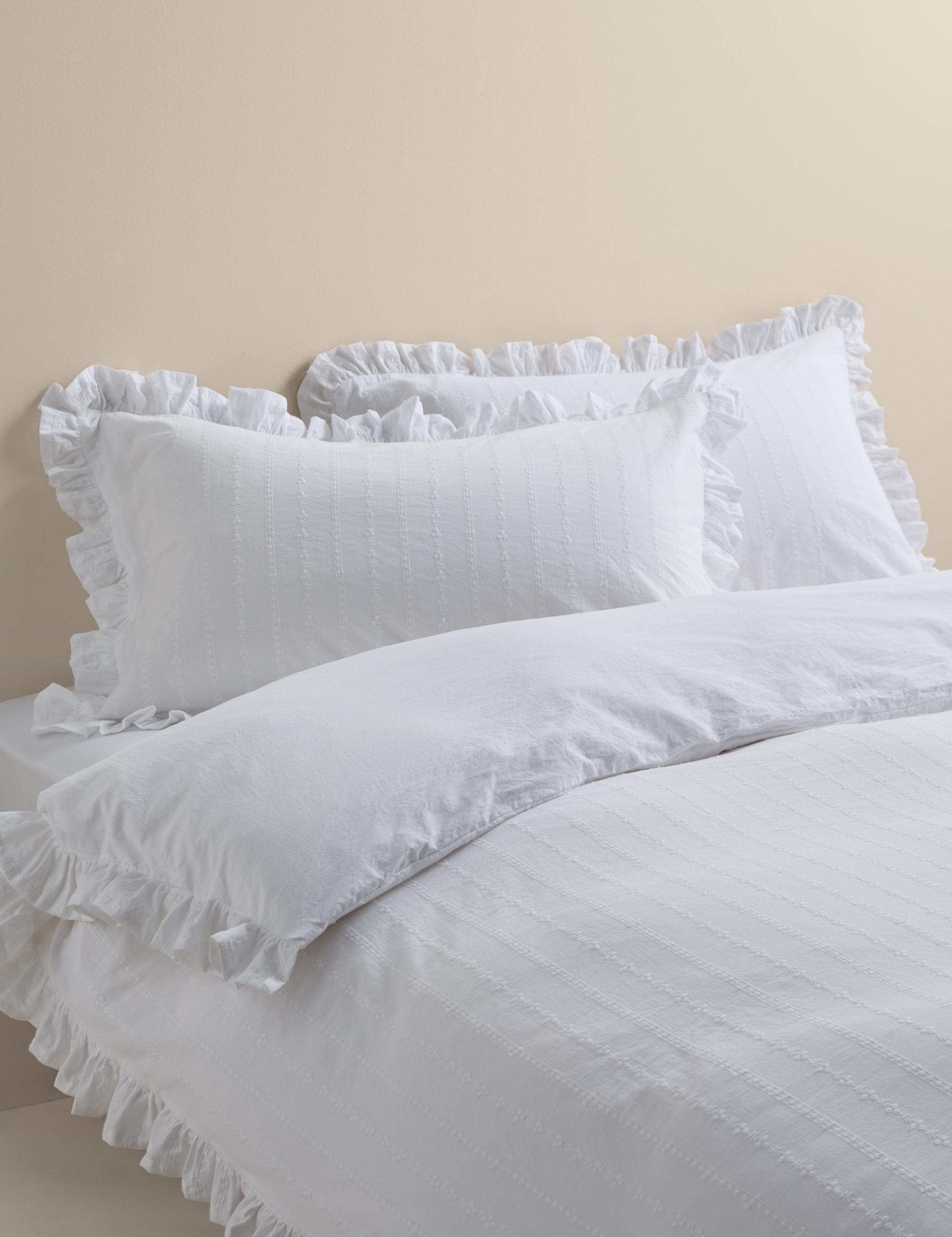 French ruffle embroidery bedding set, imported from the UK