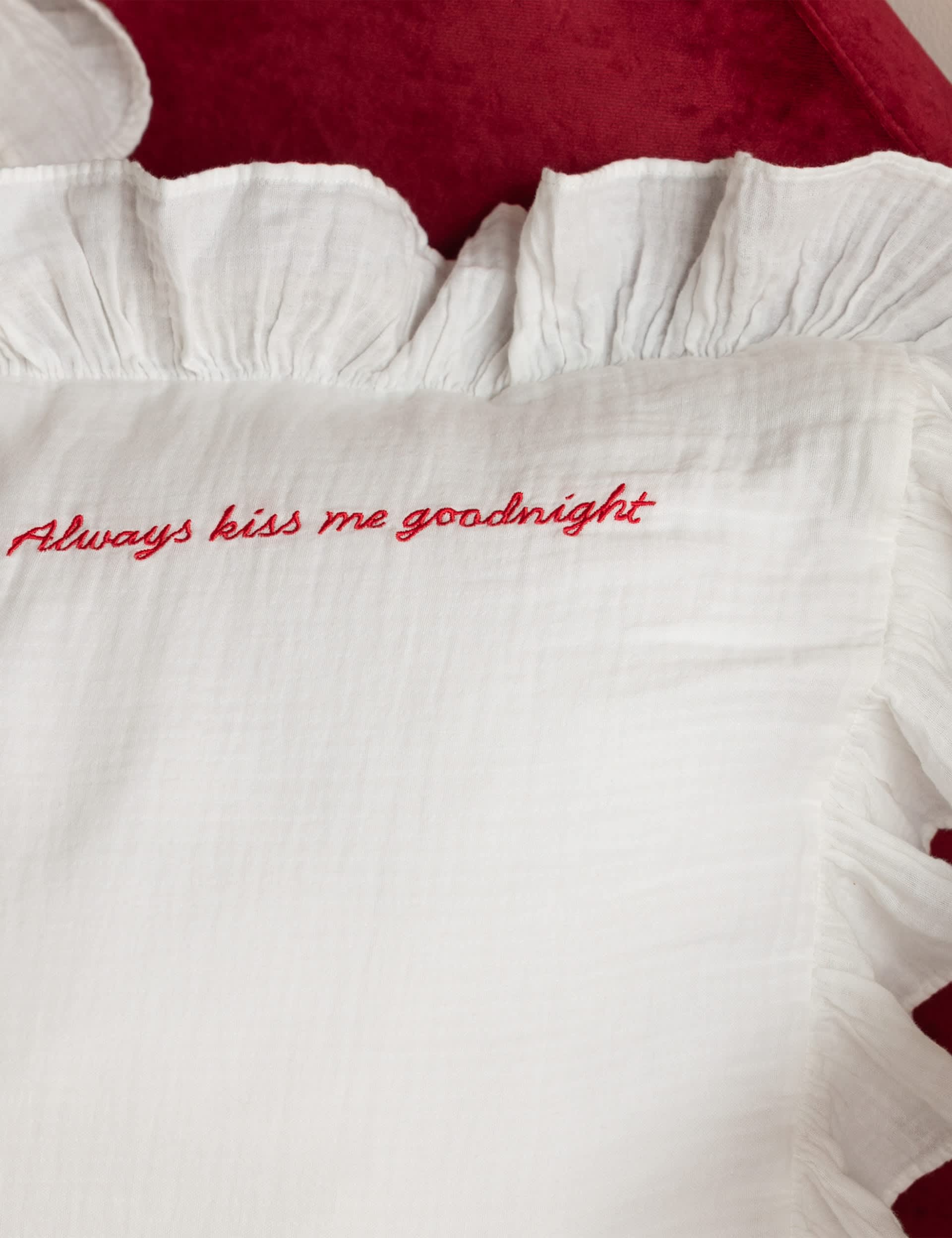 Rockett St George love note frill trim bedding set, UK version