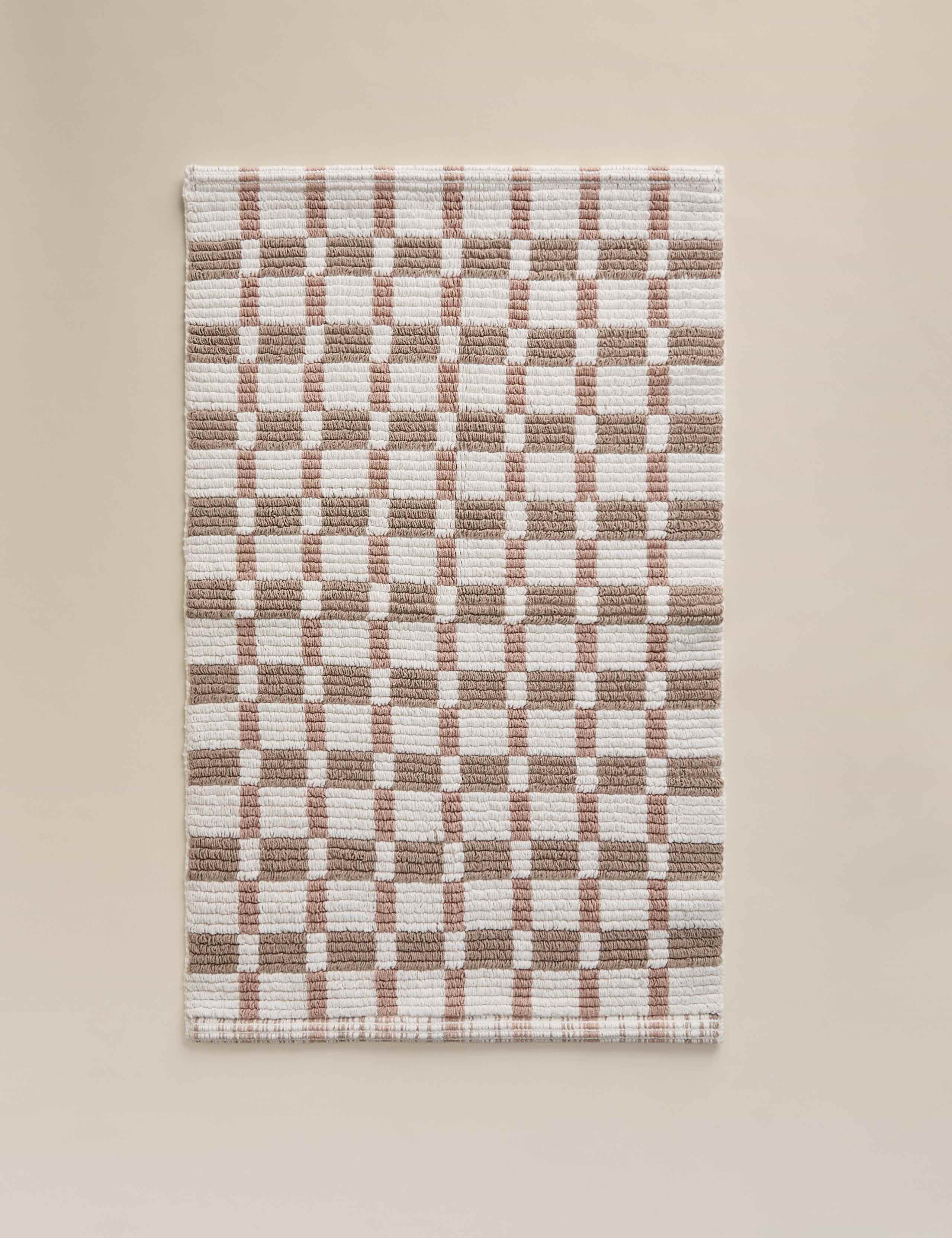 Cotton geometric bath mat 80x50 cm, imported from the UK