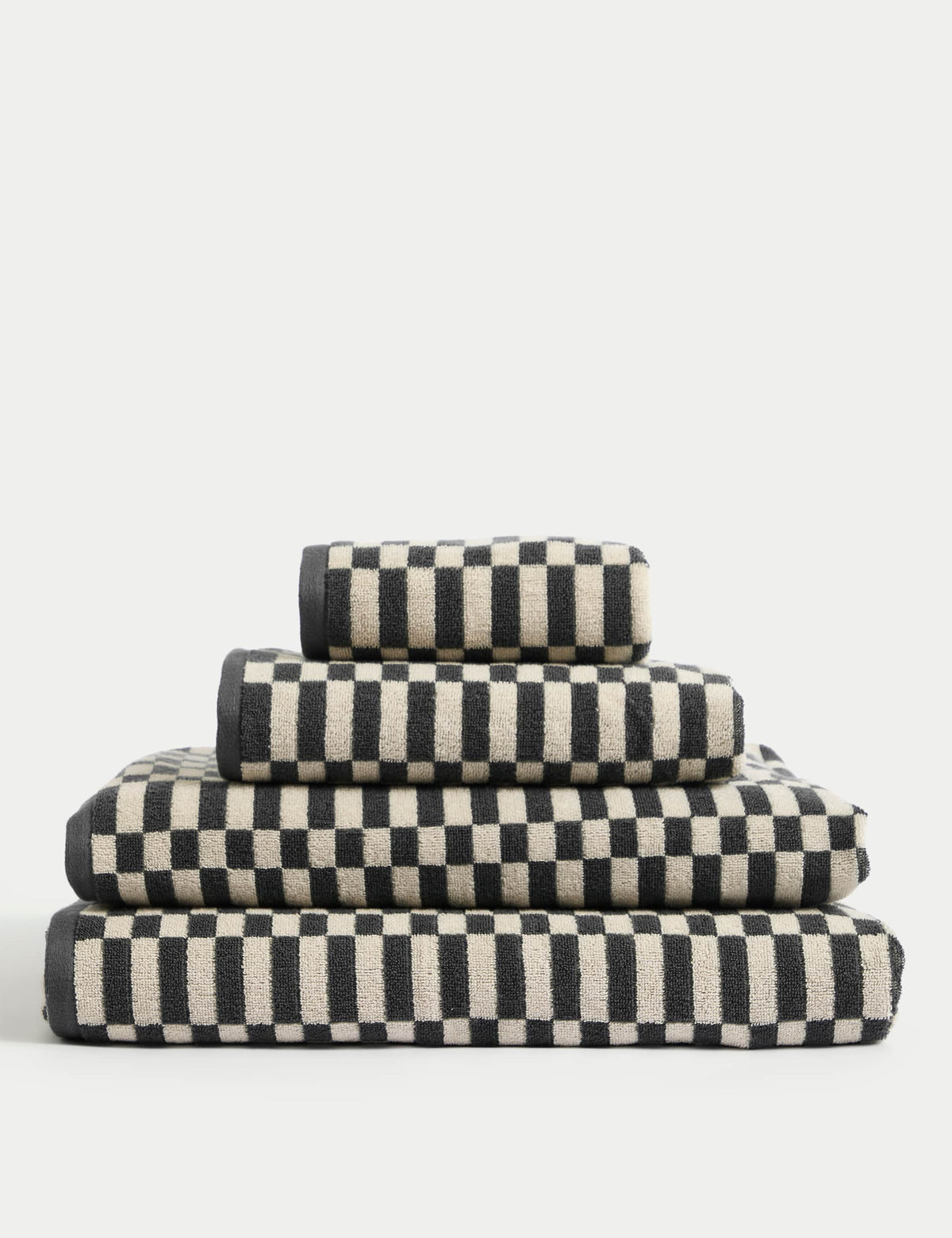 Geometric check bath towel, imported from the UK