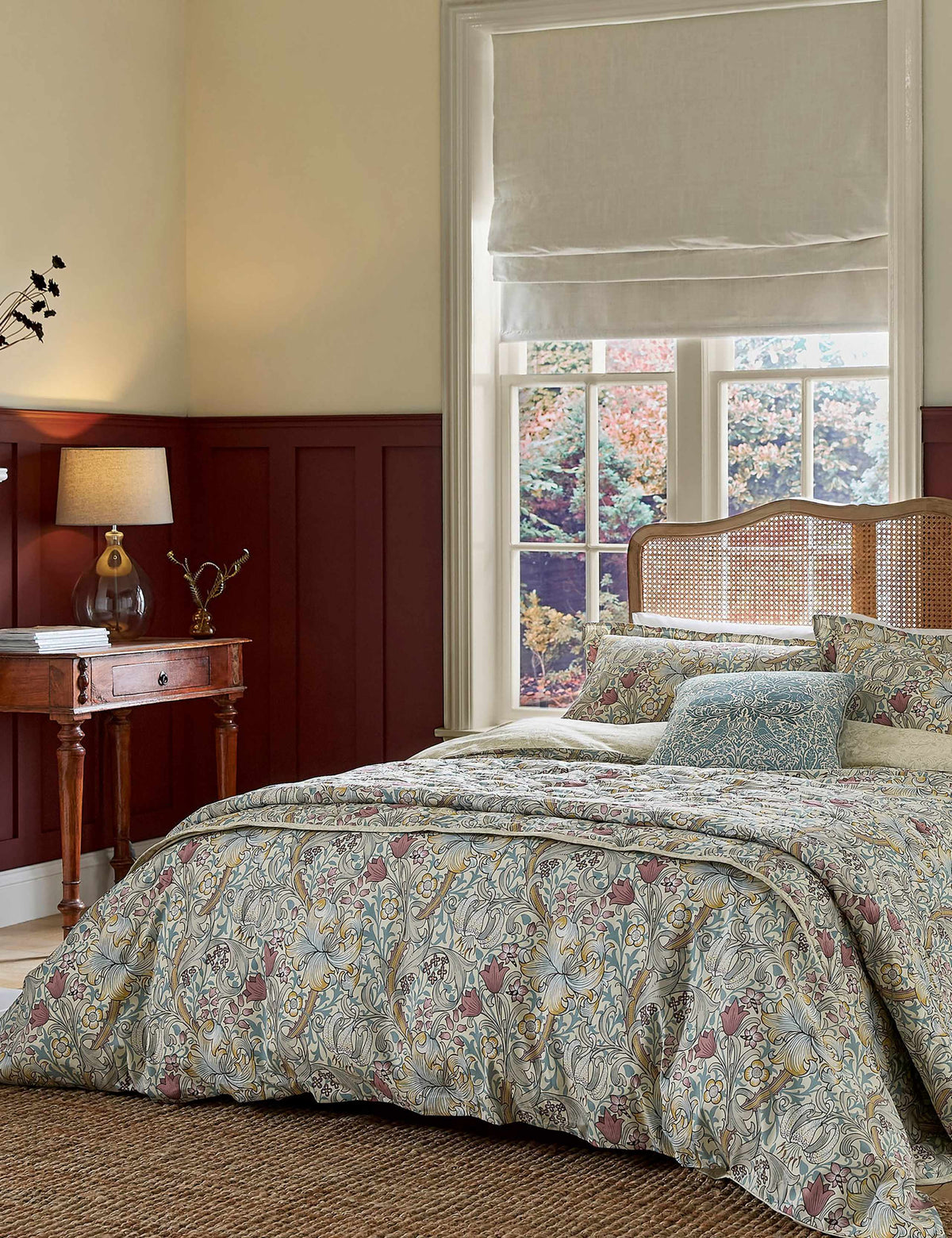 Morris & Co Golden Lily bedding set - British product