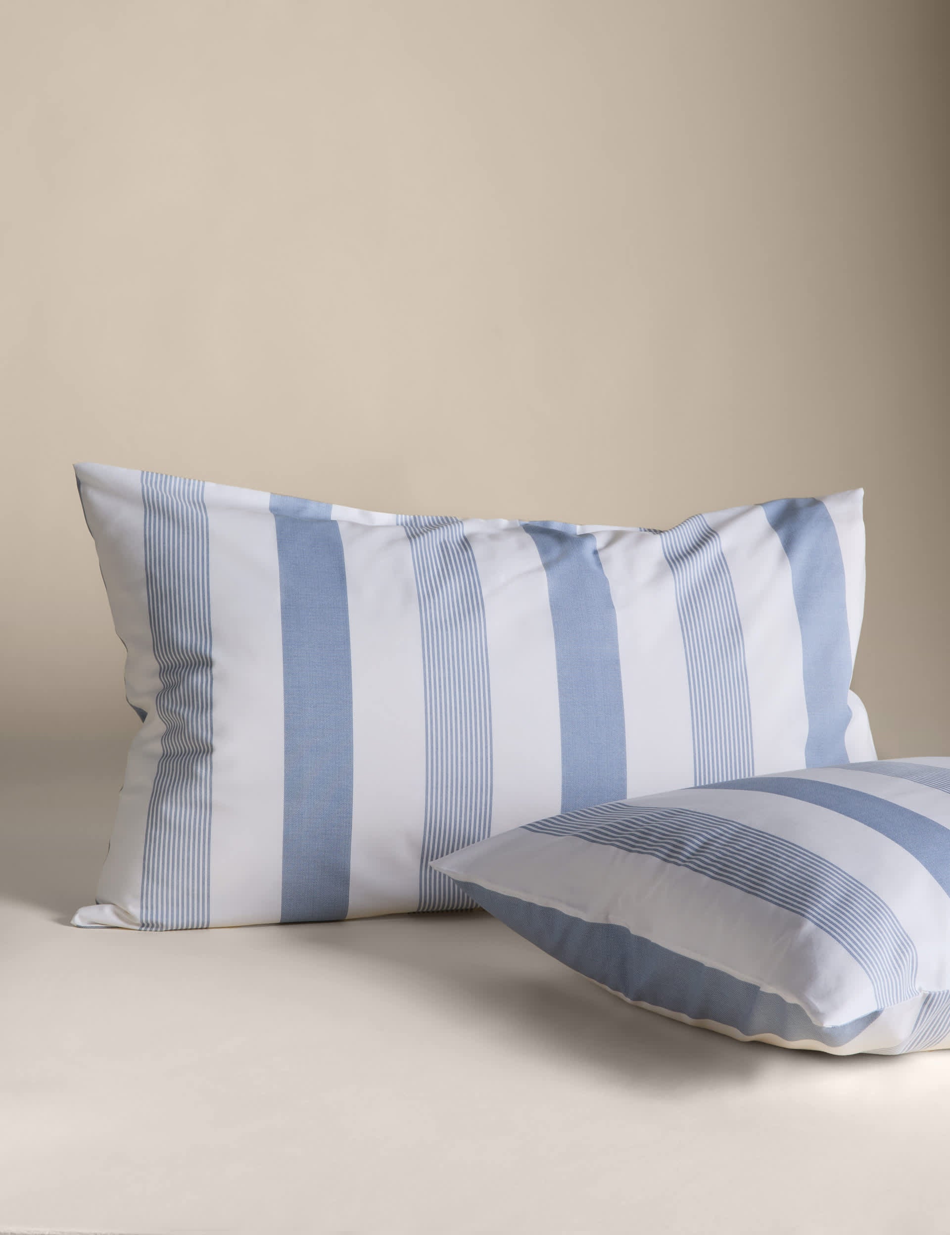 Hadley Striped Cotton Bedding Set Single, imported from the UK